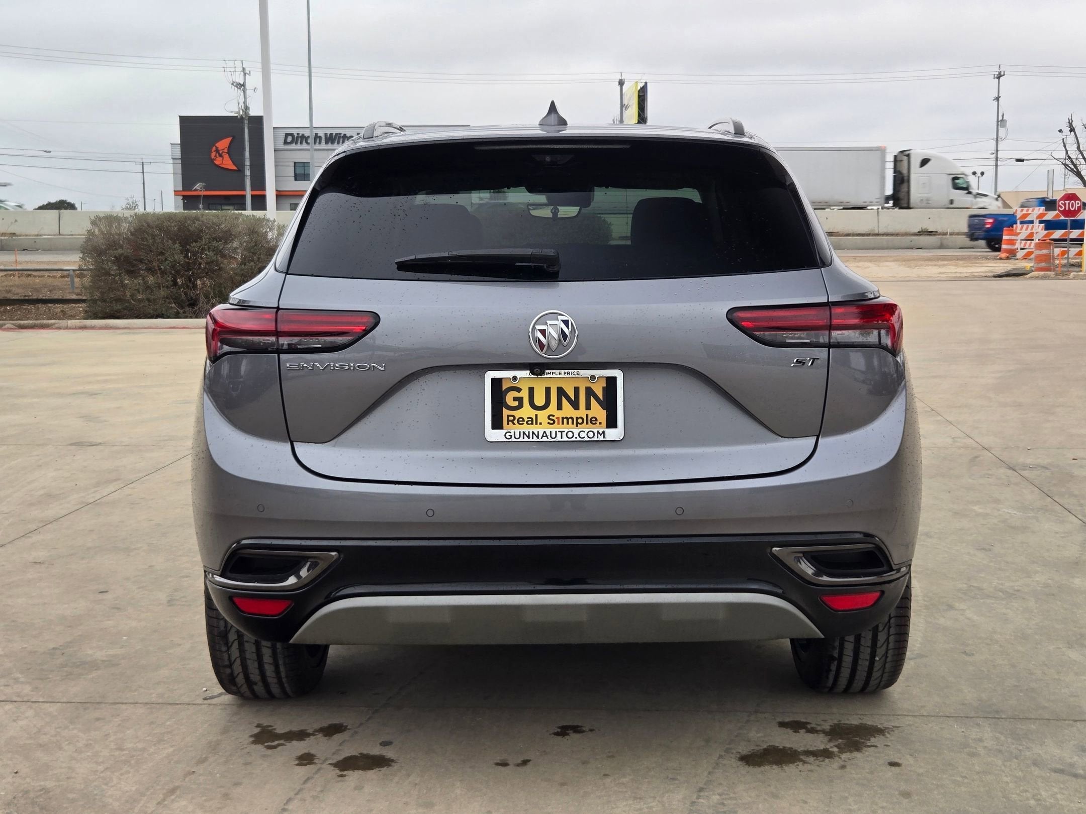 2022 Buick ENVISION ESSENC