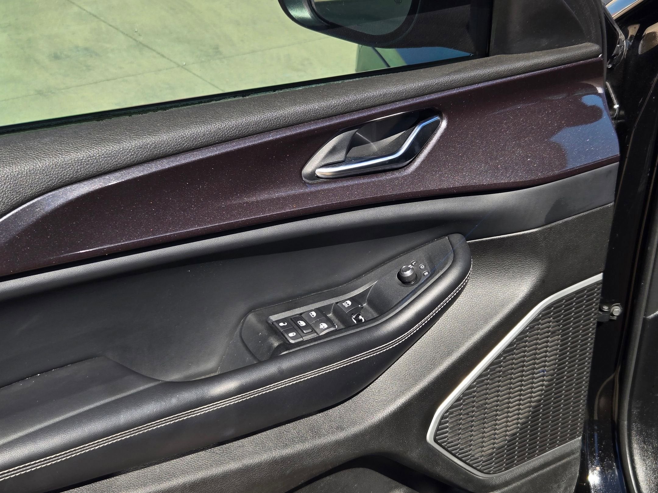 2022 Jeep Grand Cherokee L Laredo