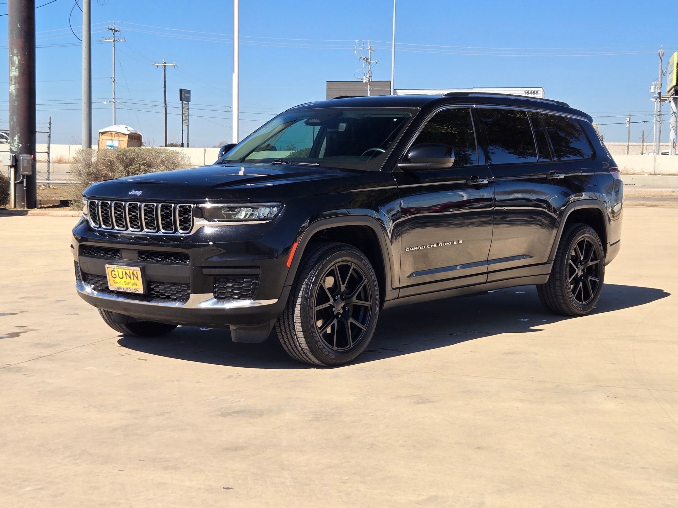 2022 Jeep Grand Cherokee L Laredo