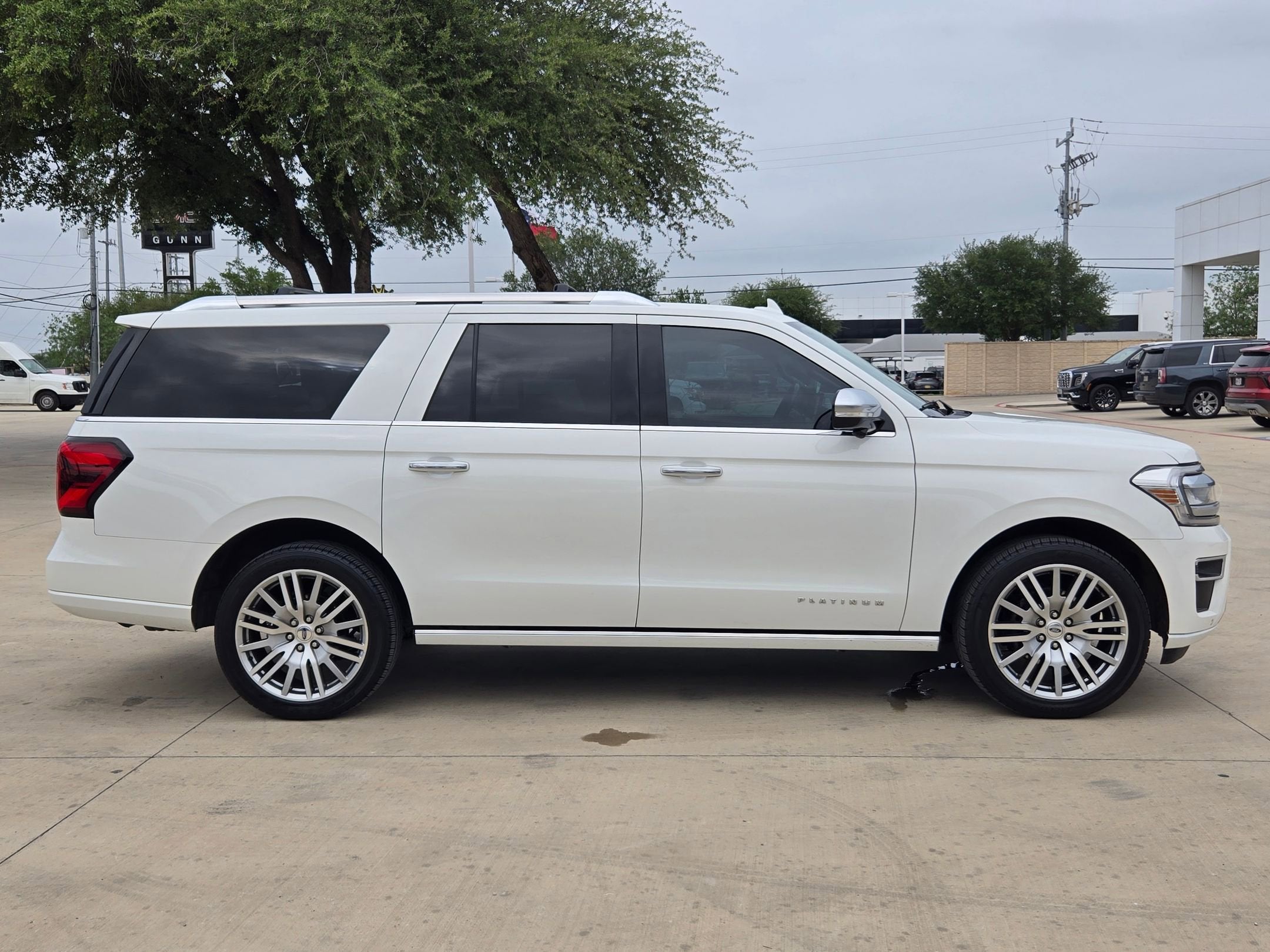 2023 Ford Expedition Max Platinum