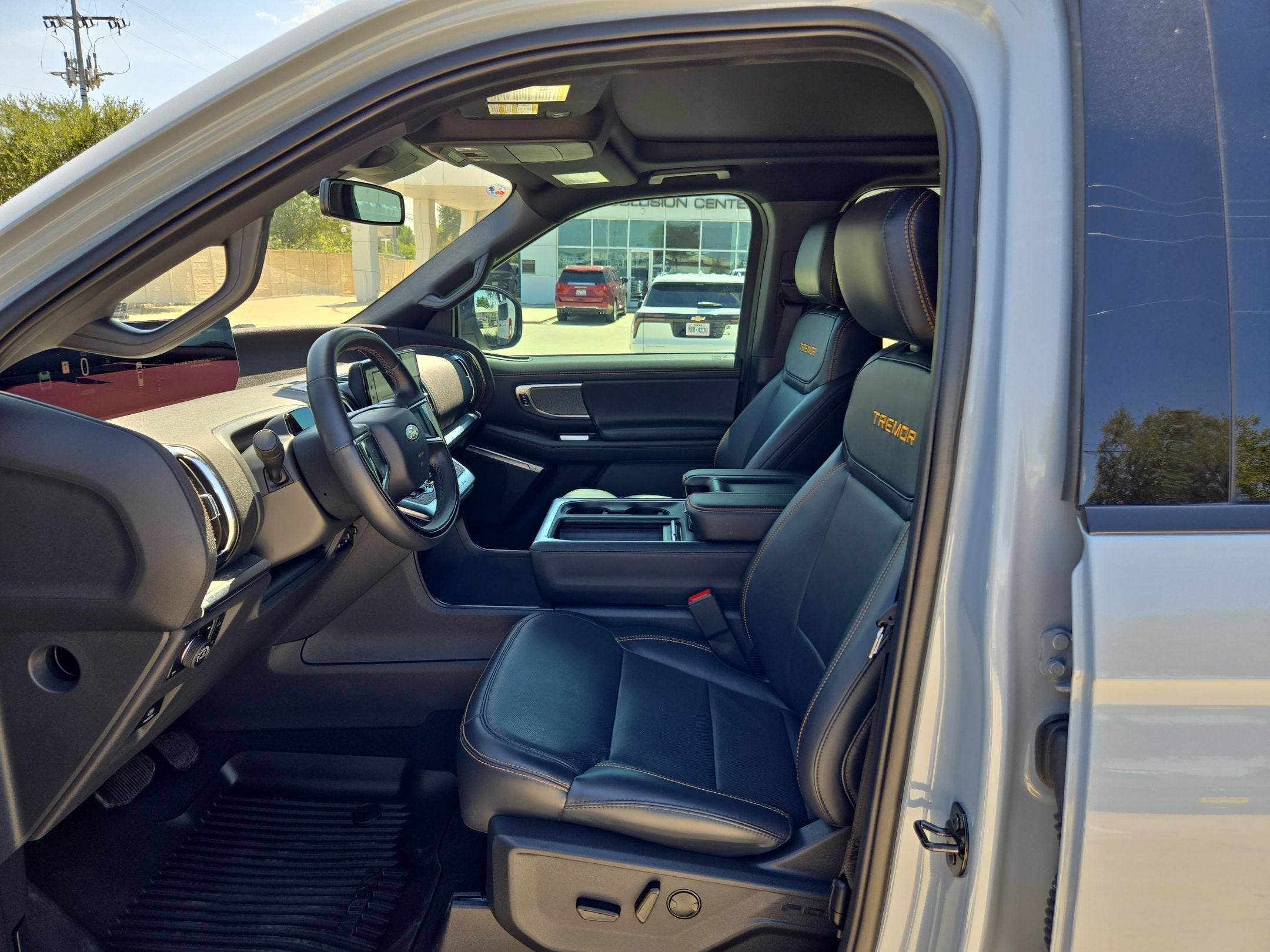 2025 Ford Expedition Tremor