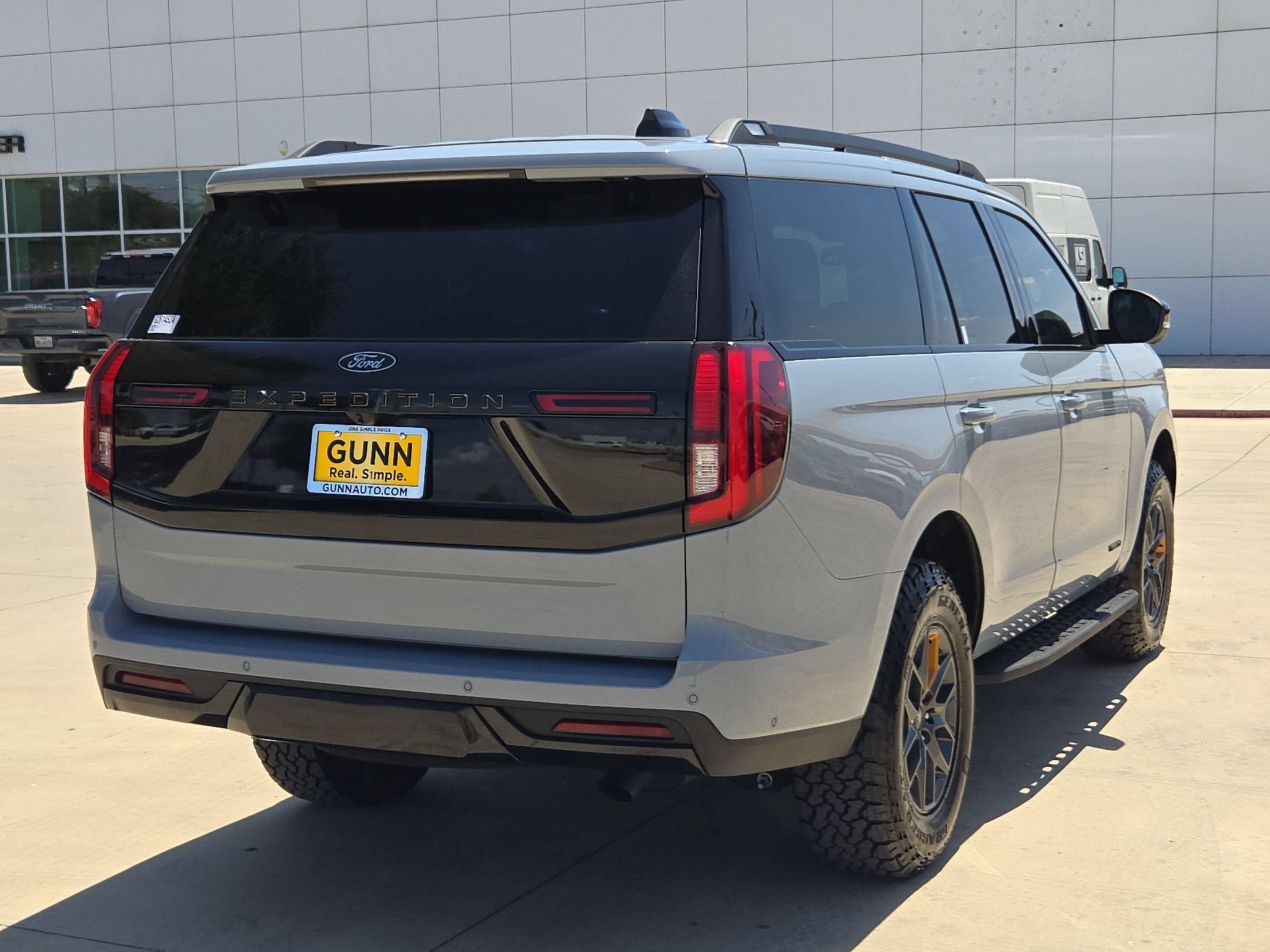 2025 Ford Expedition Tremor