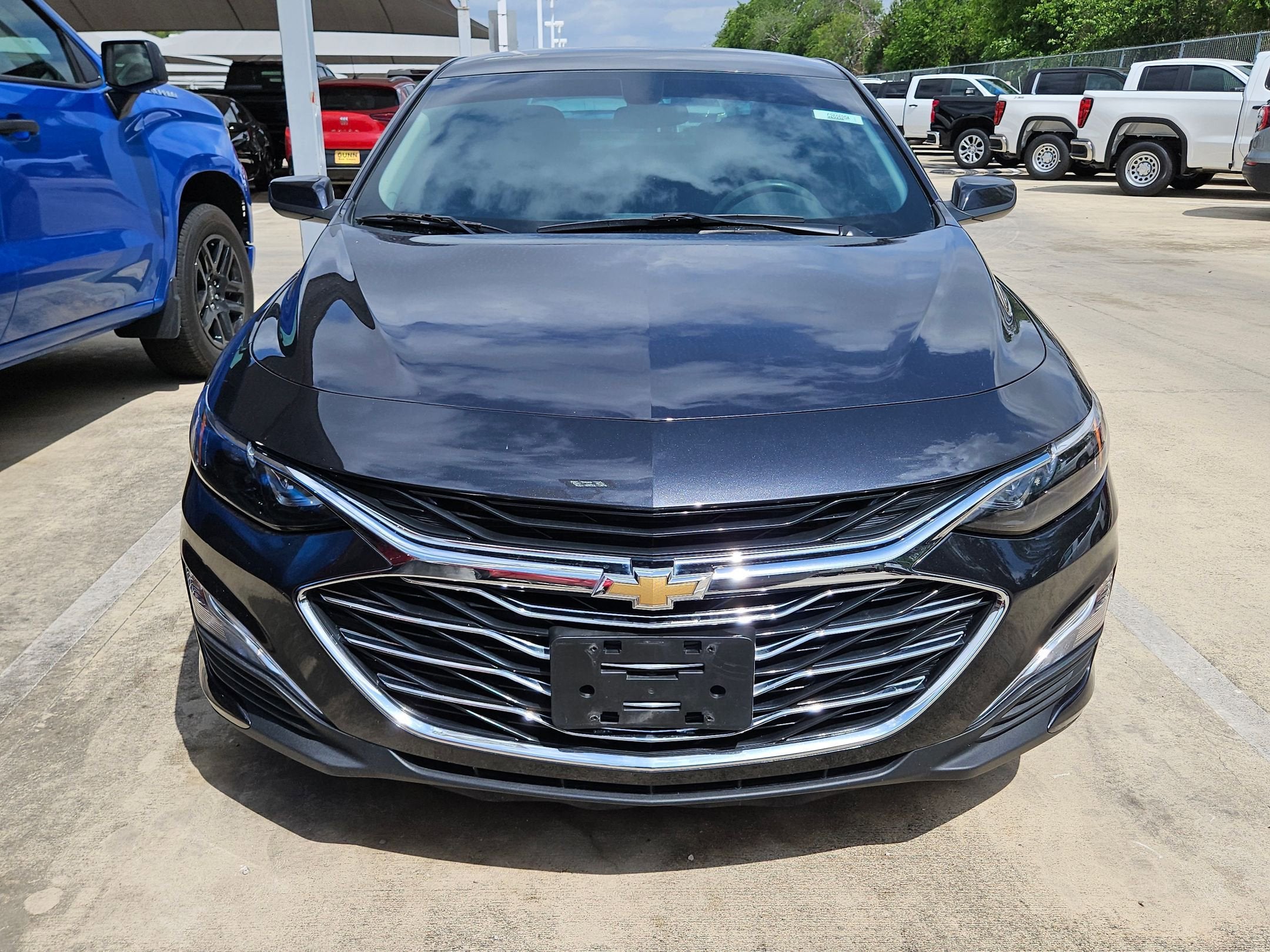 2022 Chevrolet Malibu LS