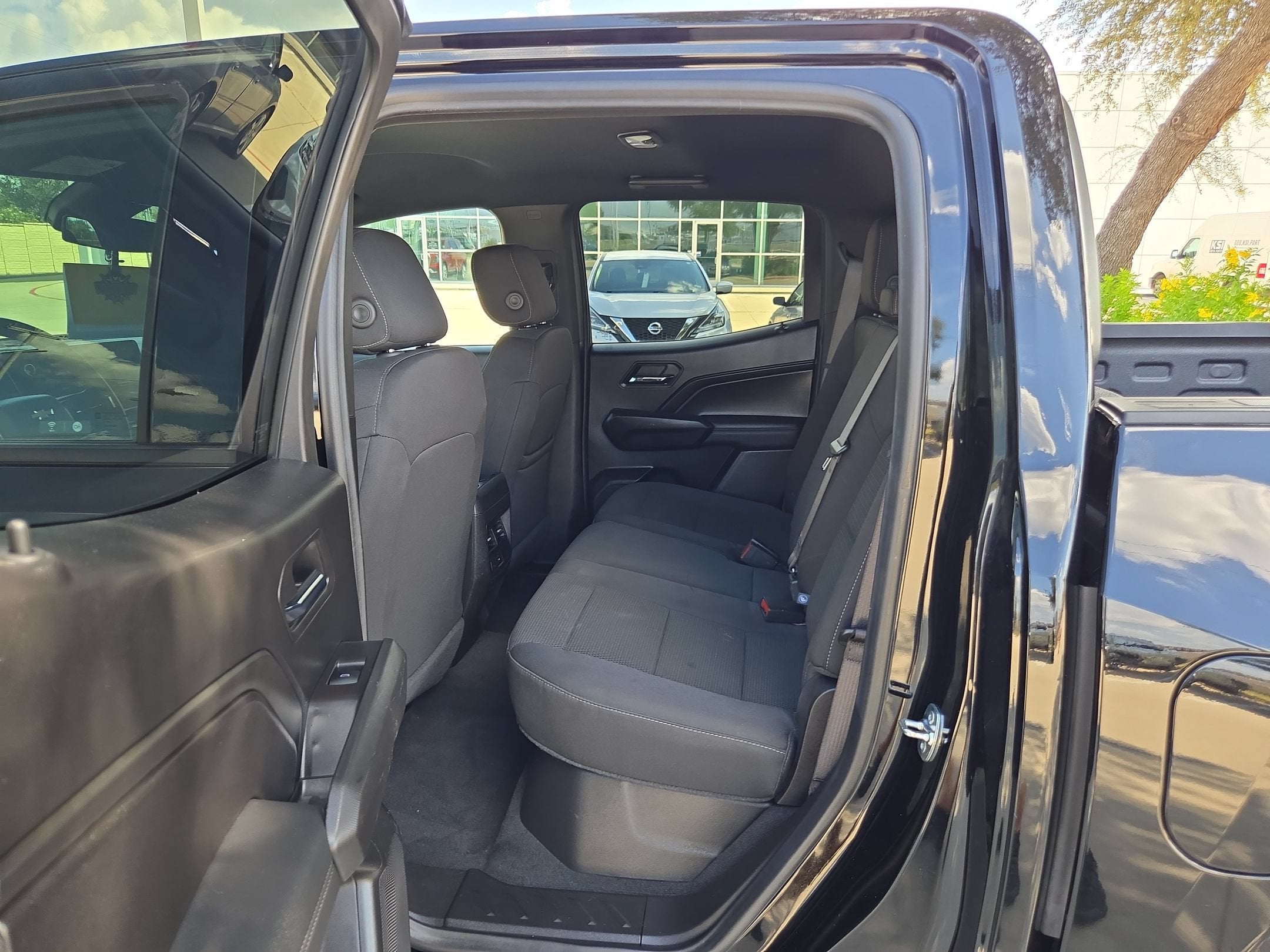 2024 Chevrolet Colorado 2WD LT