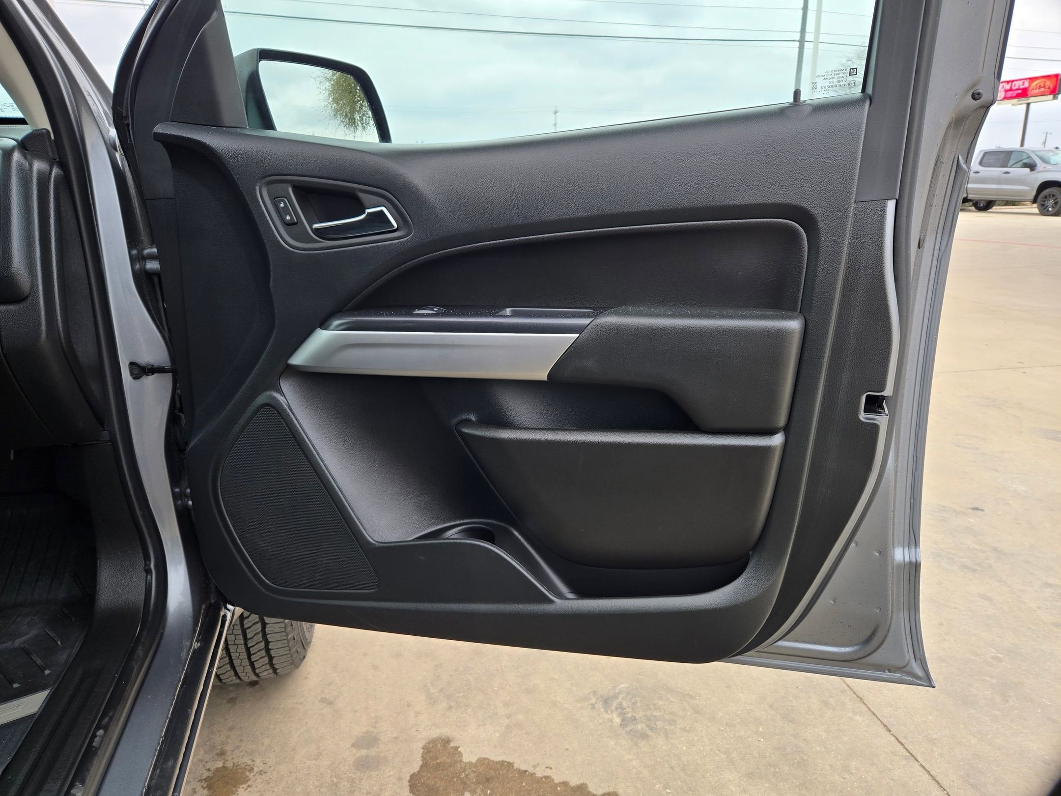 2022 Chevrolet Colorado 2WD LT