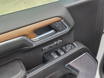 2022 Chevrolet Silverado 1500 High Country