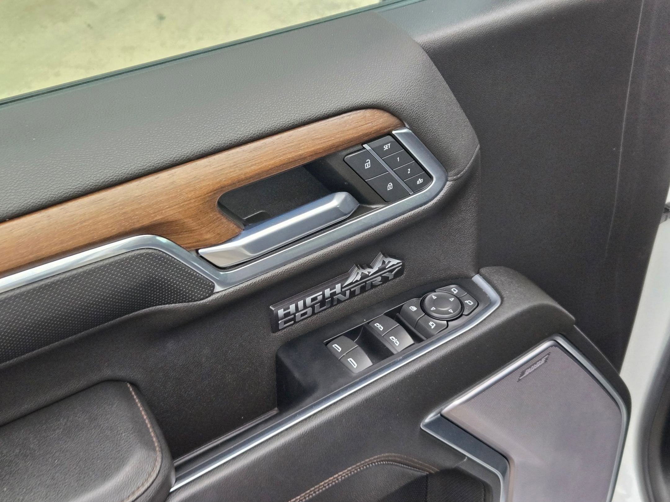 2022 Chevrolet Silverado 1500 High Country