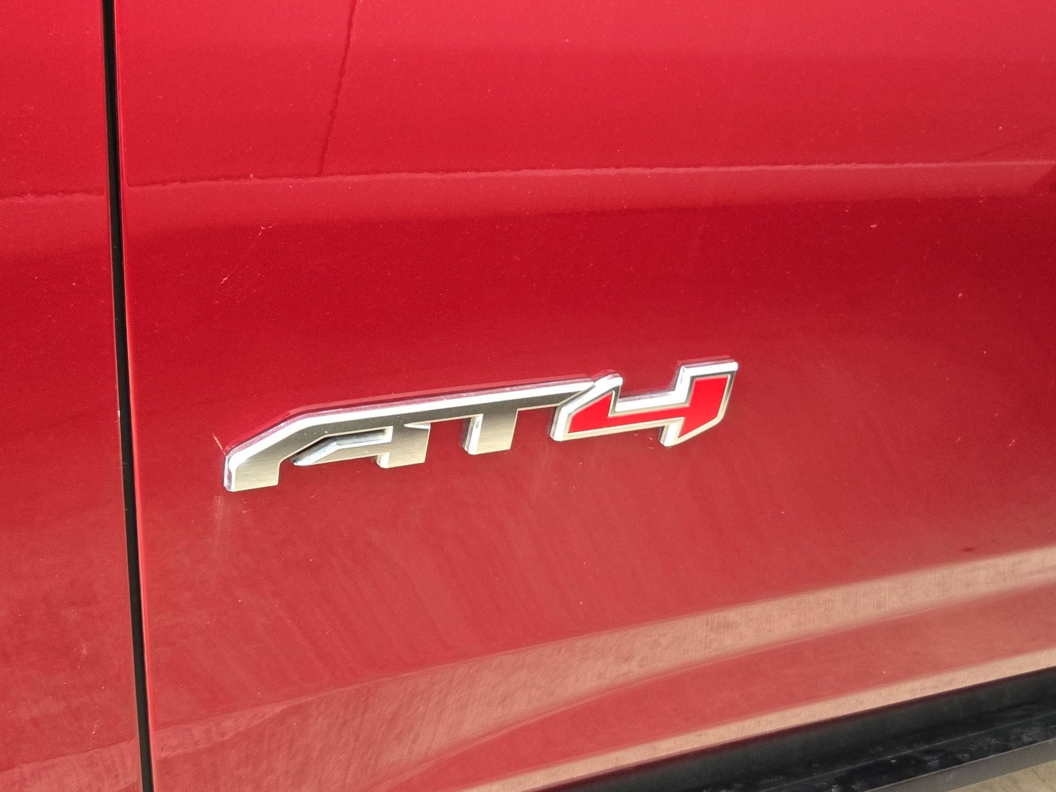 2023 GMC Yukon AT4