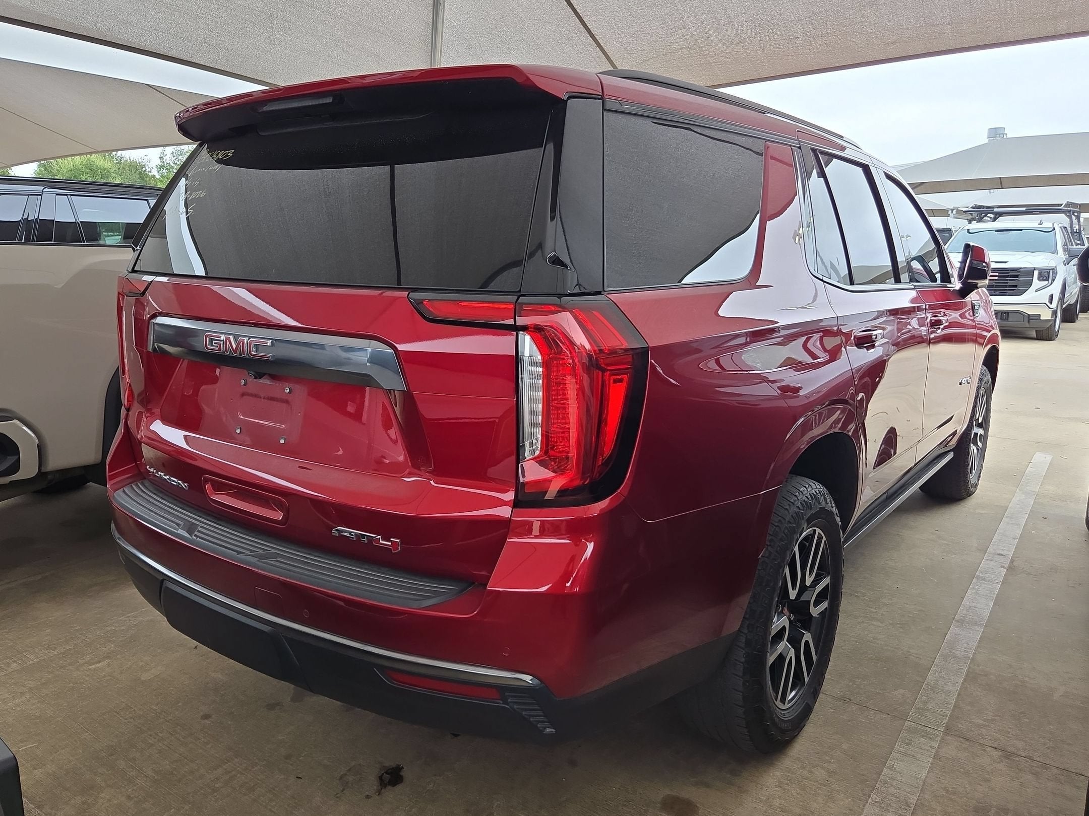 2023 GMC Yukon AT4