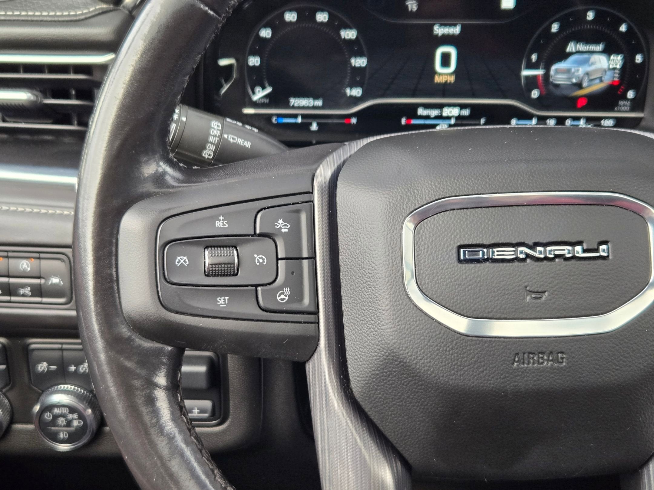 2023 GMC Yukon Denali Ultimate