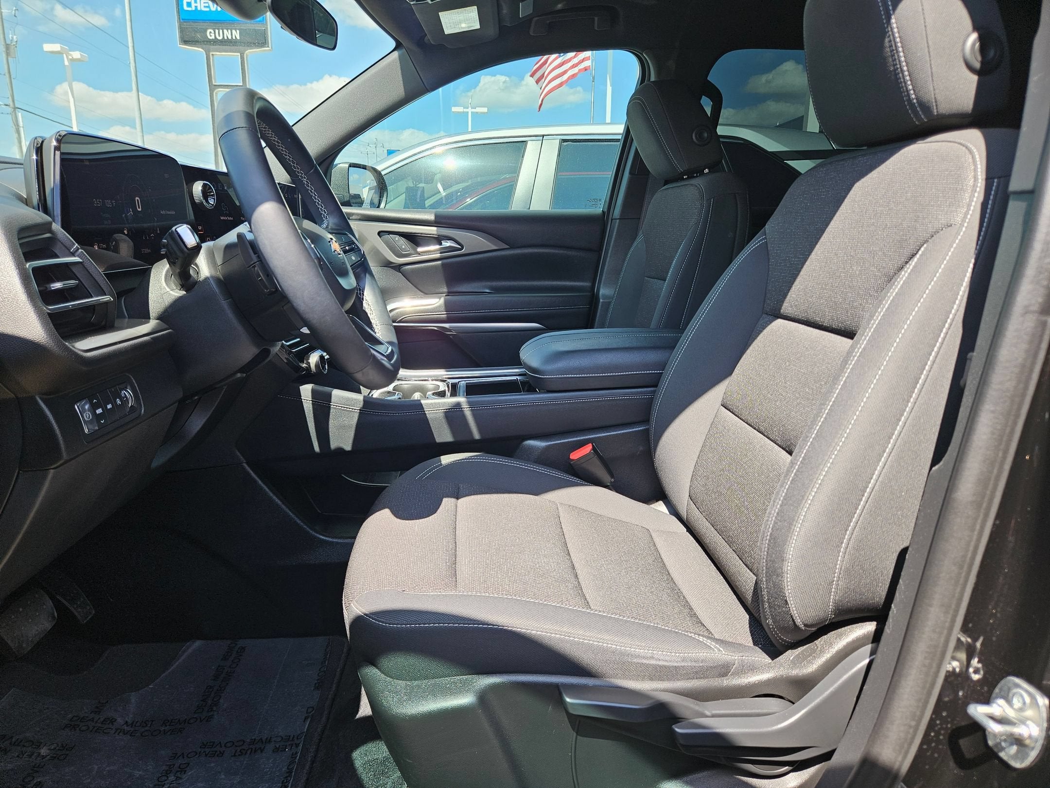 2024 Chevrolet Traverse FWD LS