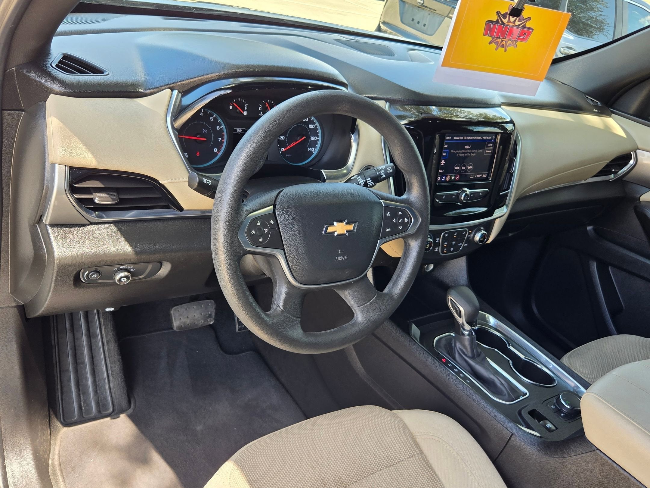 2022 Chevrolet Traverse LS