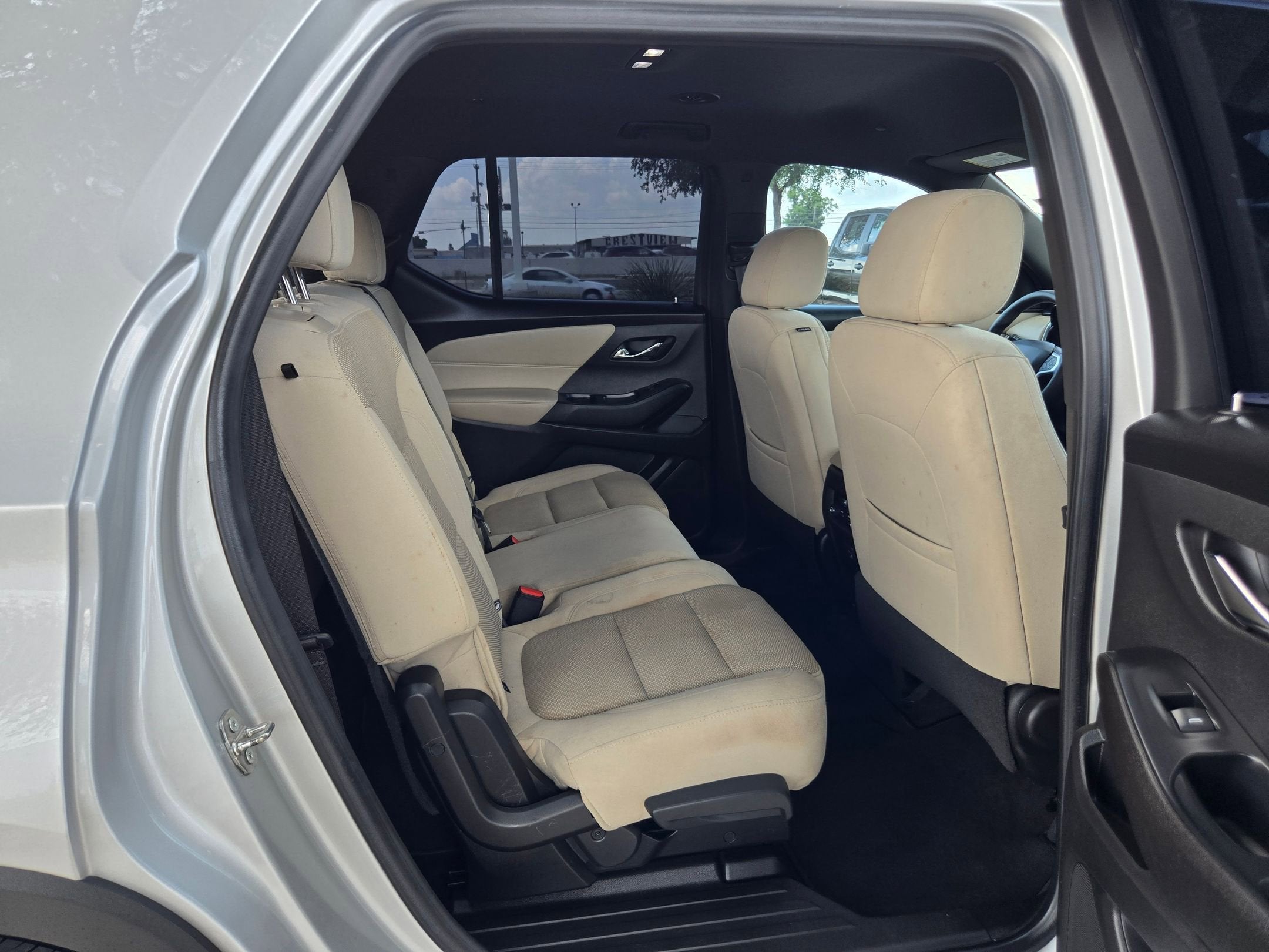 2022 Chevrolet Traverse LS