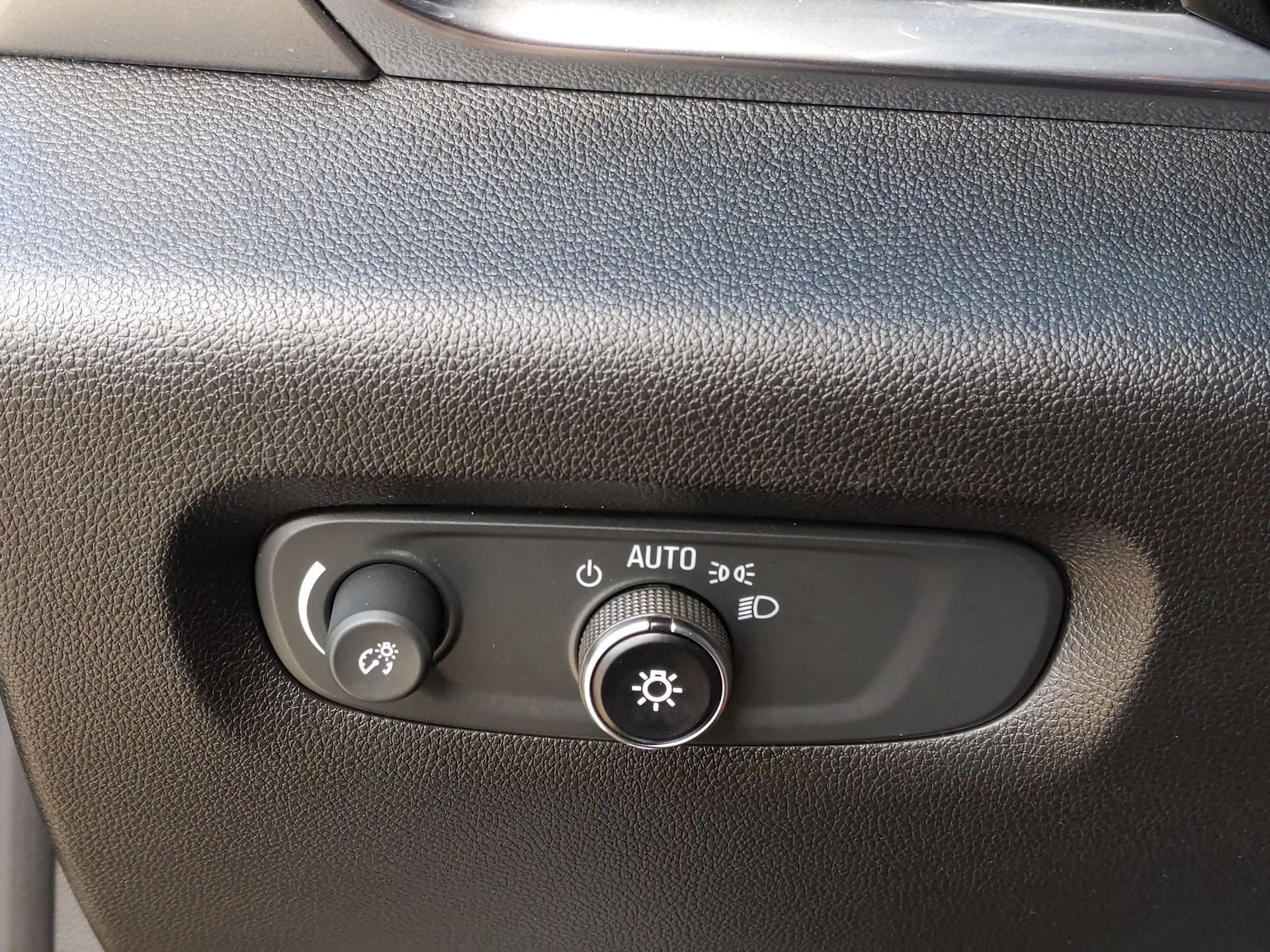 2018 Chevrolet Traverse LS