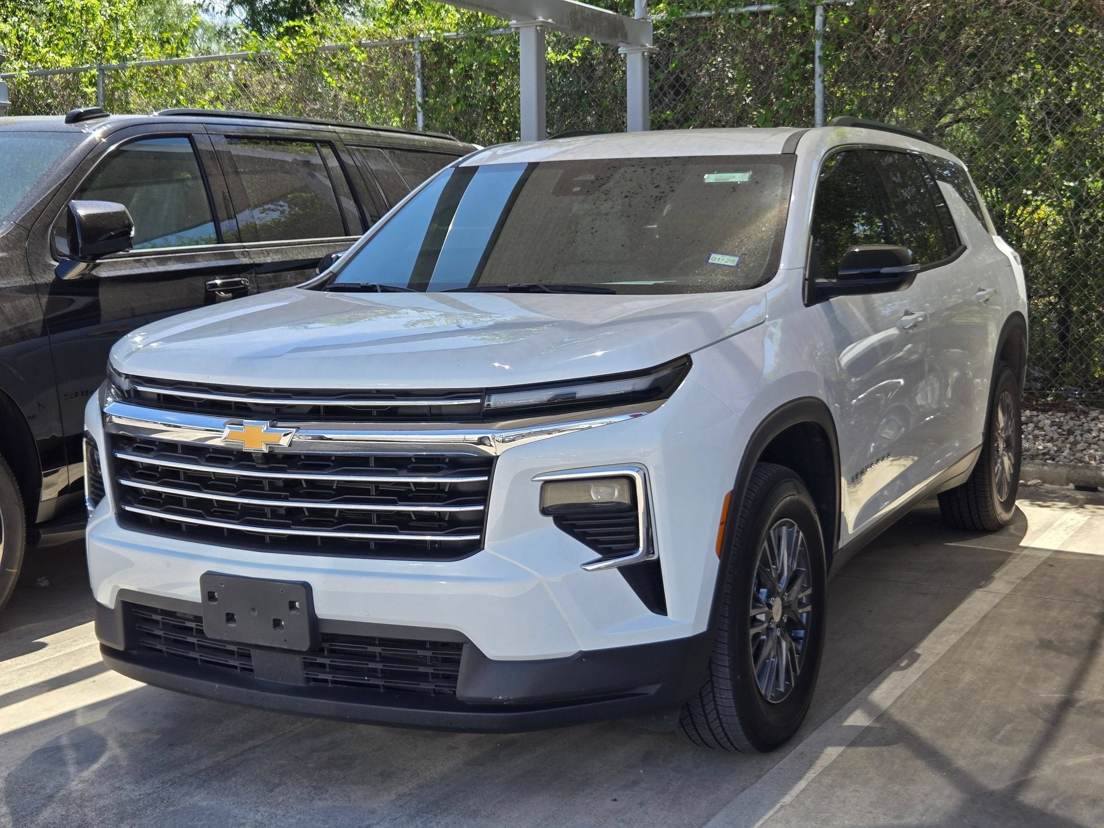 2026 Chevrolet Traverse FWD LT