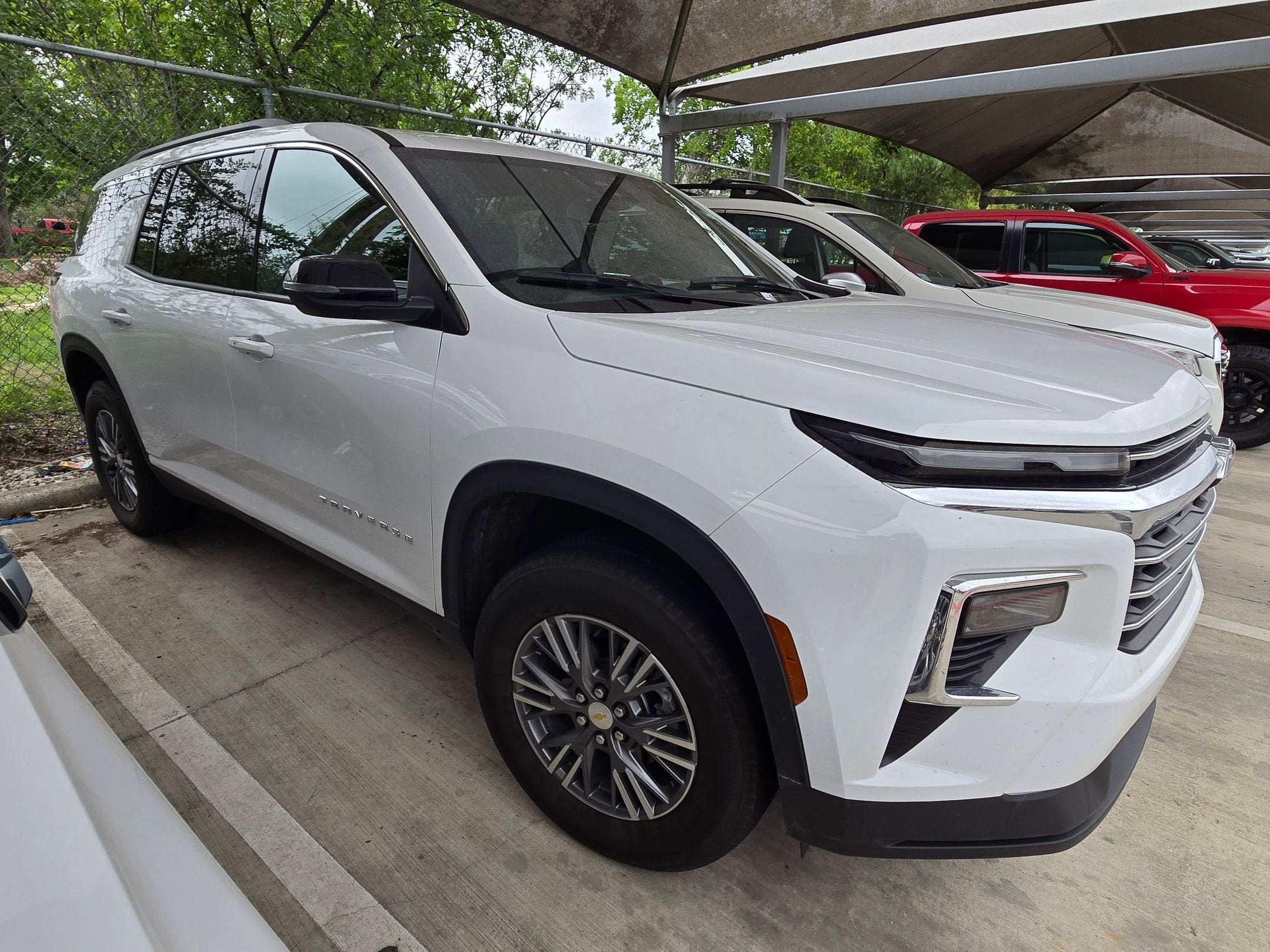 2025 Chevrolet Traverse FWD LT