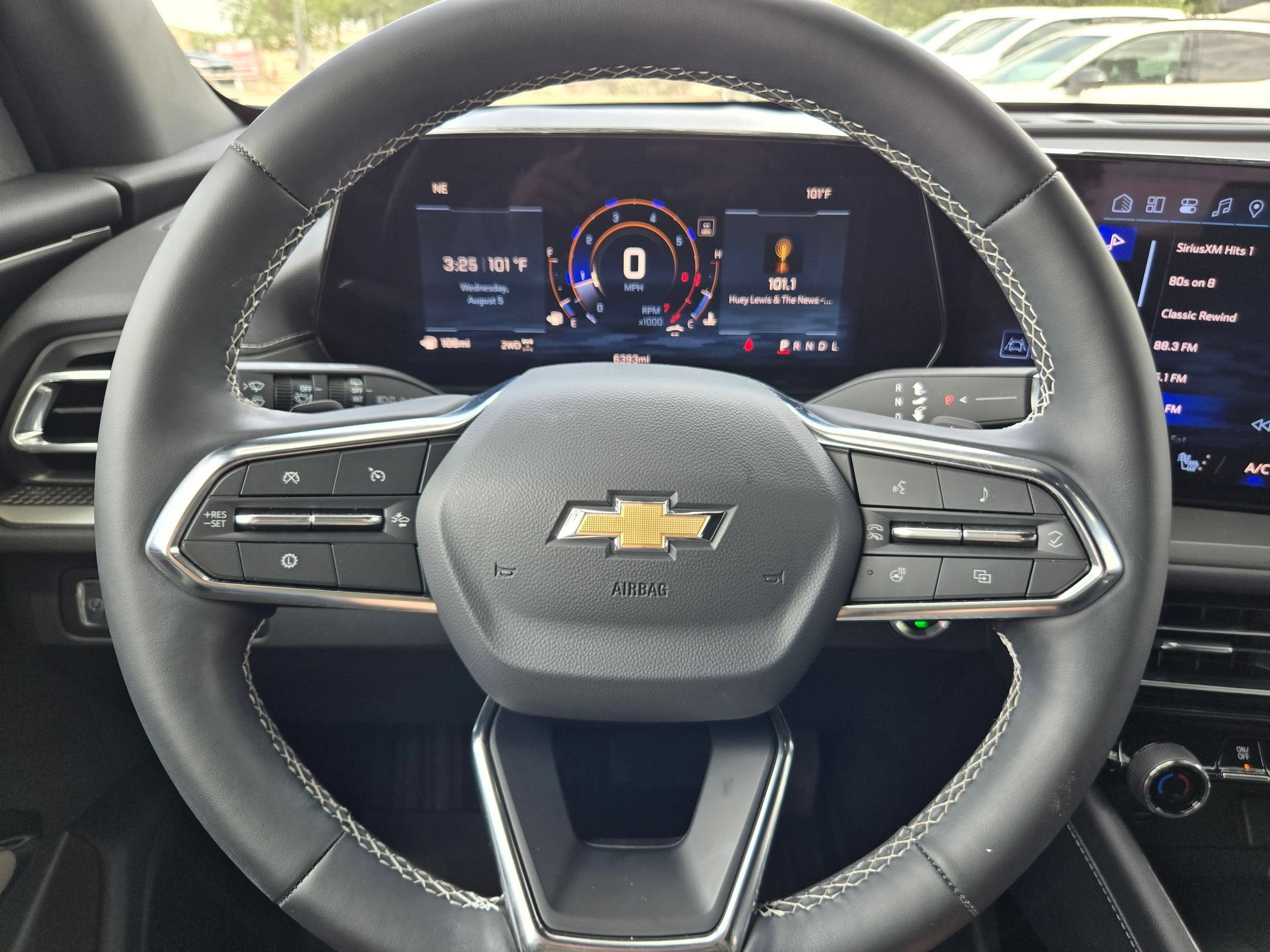 2026 Chevrolet Traverse AWD LT