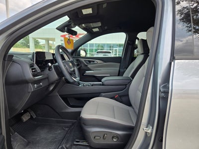 2026 Chevrolet Traverse AWD LT