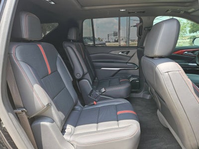 2025 Chevrolet Traverse AWD RS