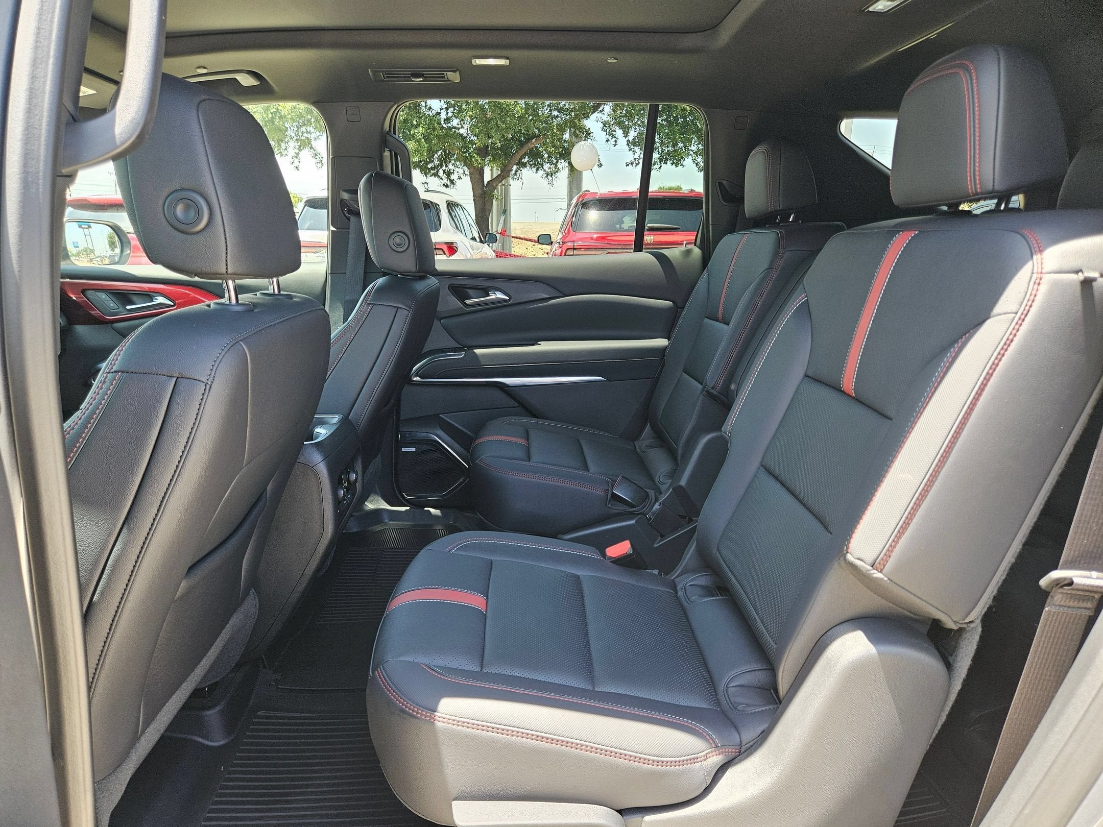 2025 Chevrolet Traverse AWD RS