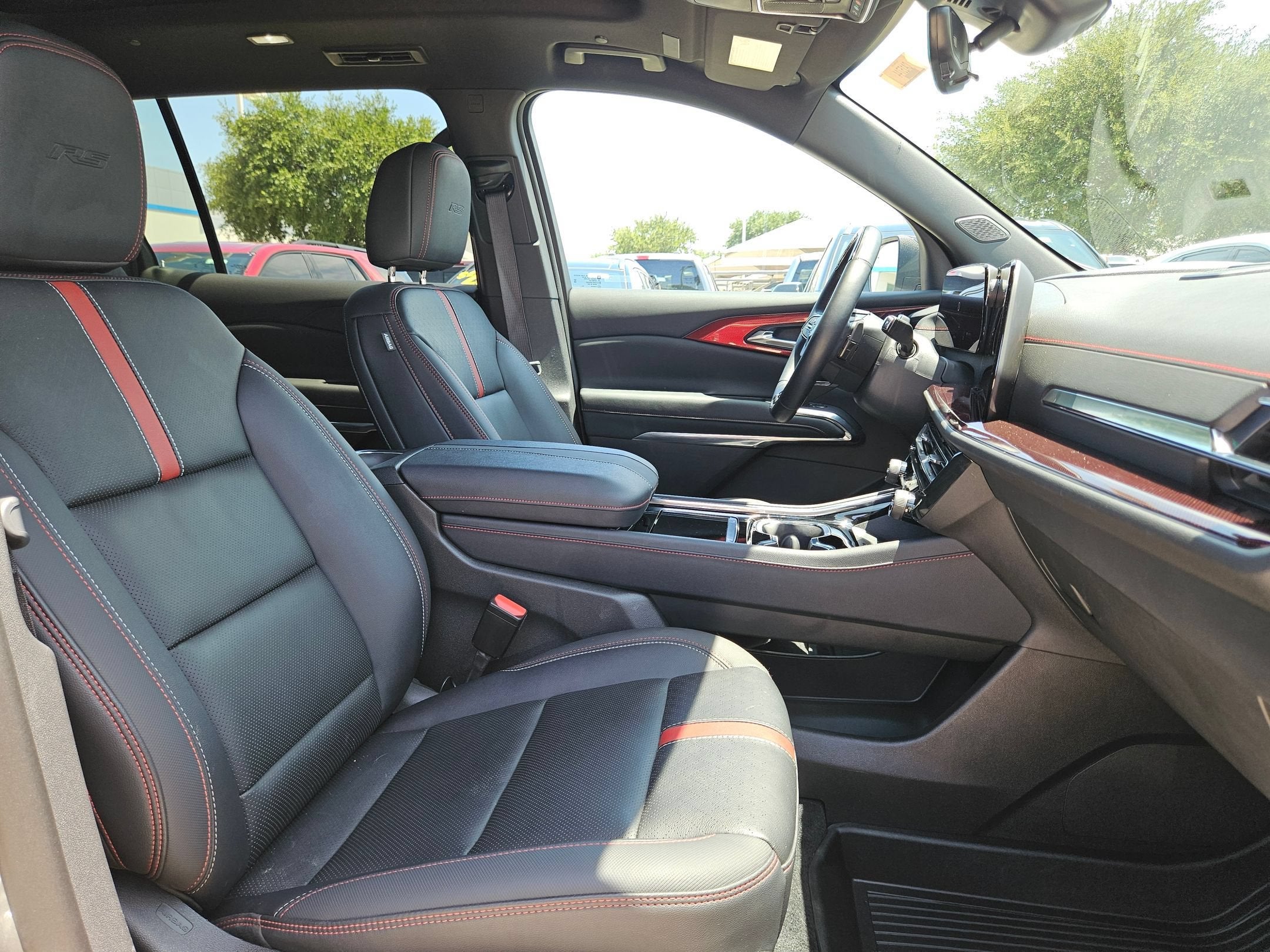 2025 Chevrolet Traverse AWD RS