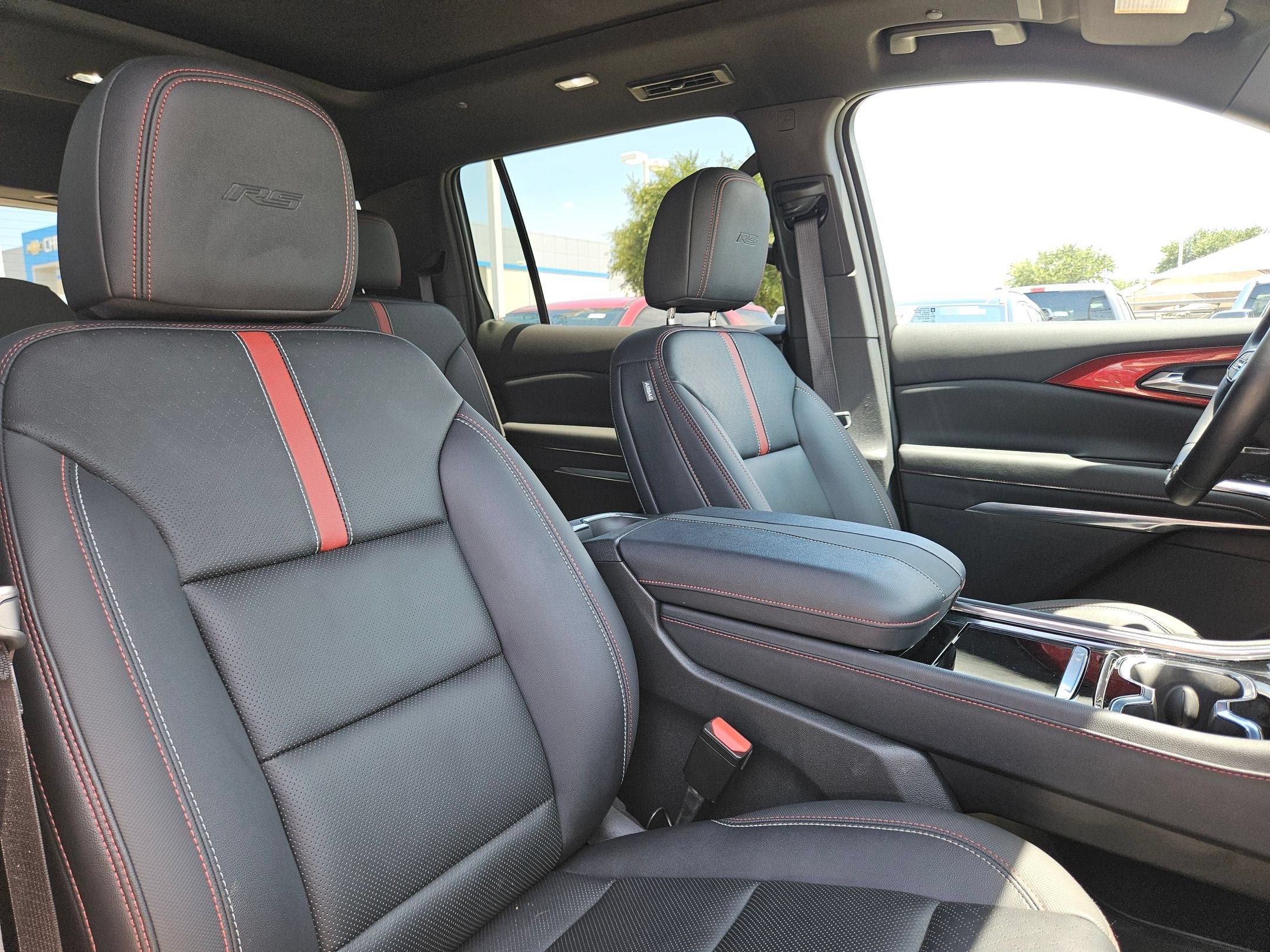 2025 Chevrolet Traverse AWD RS