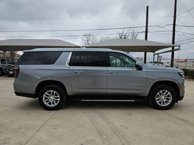2025 Chevrolet Suburban LT