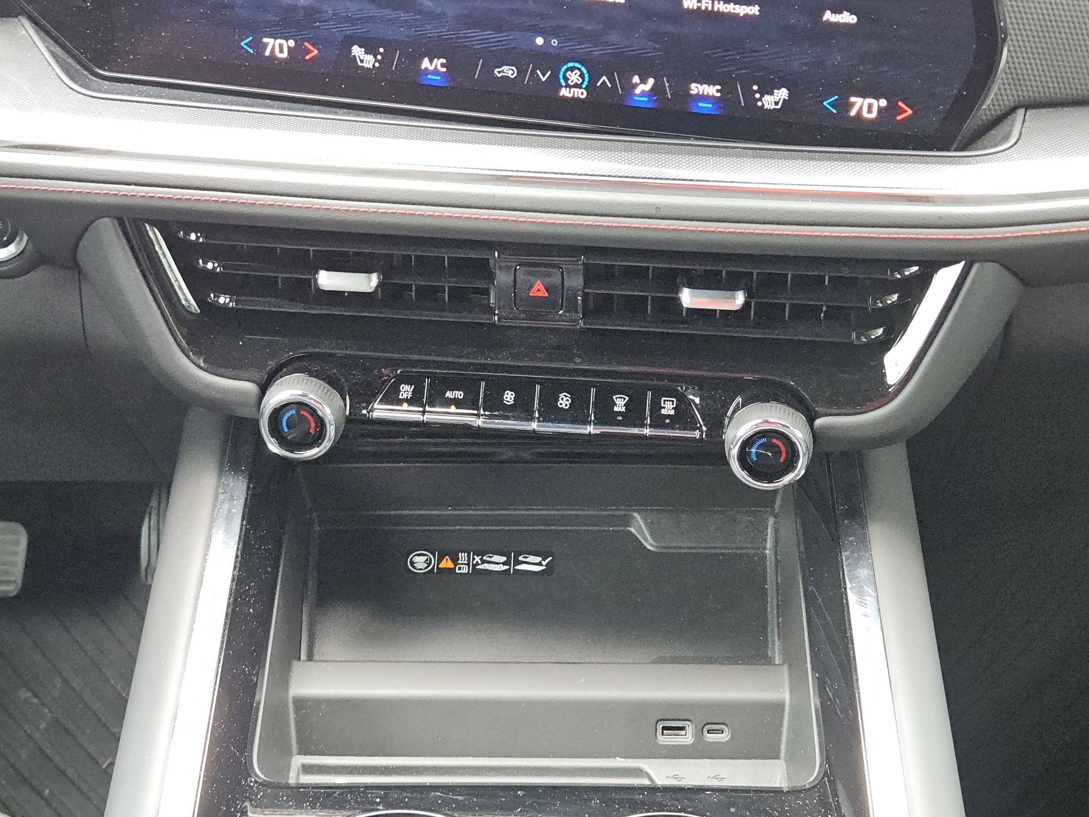 2025 Chevrolet Tahoe RST