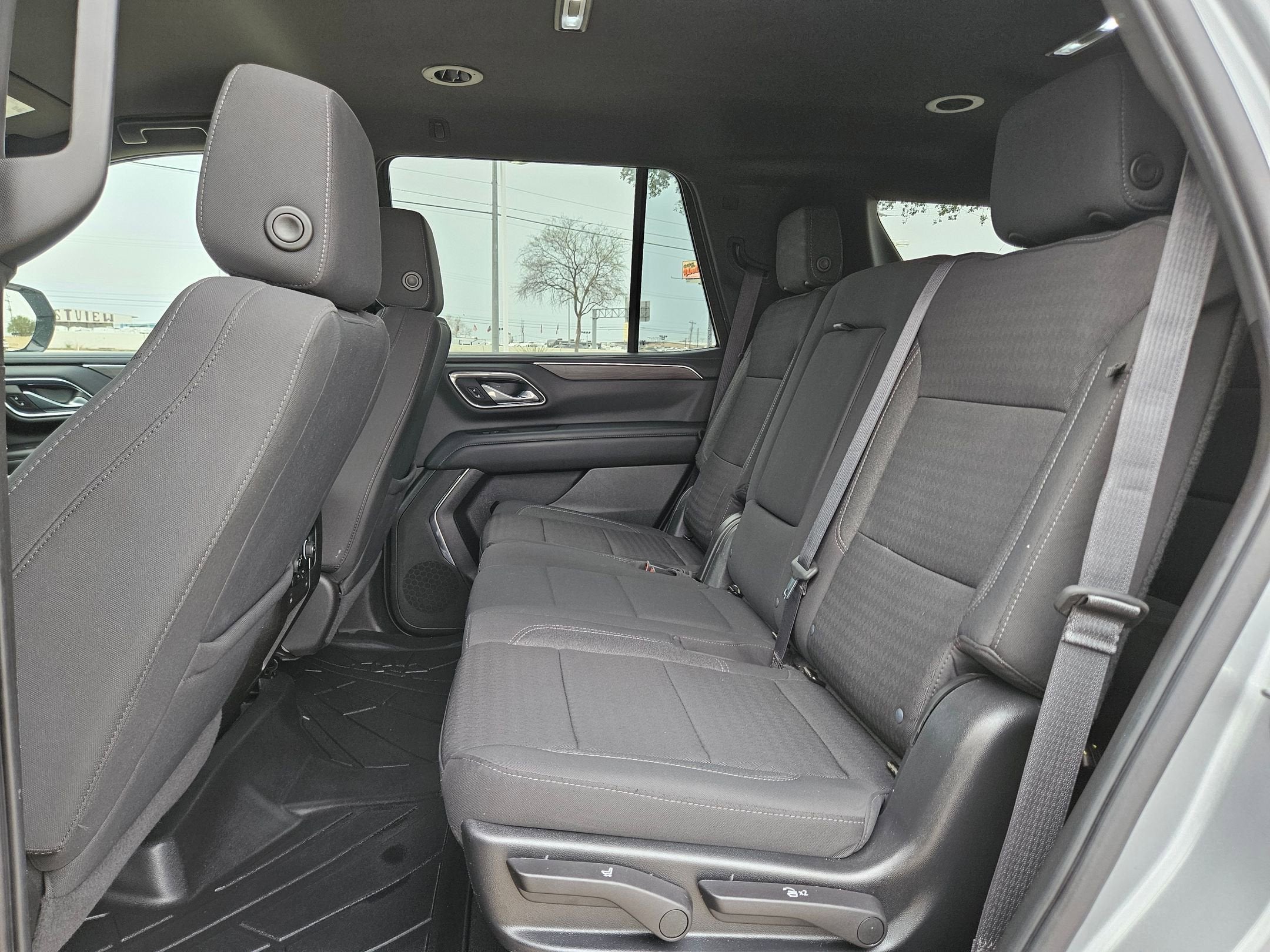 2023 Chevrolet Tahoe LS