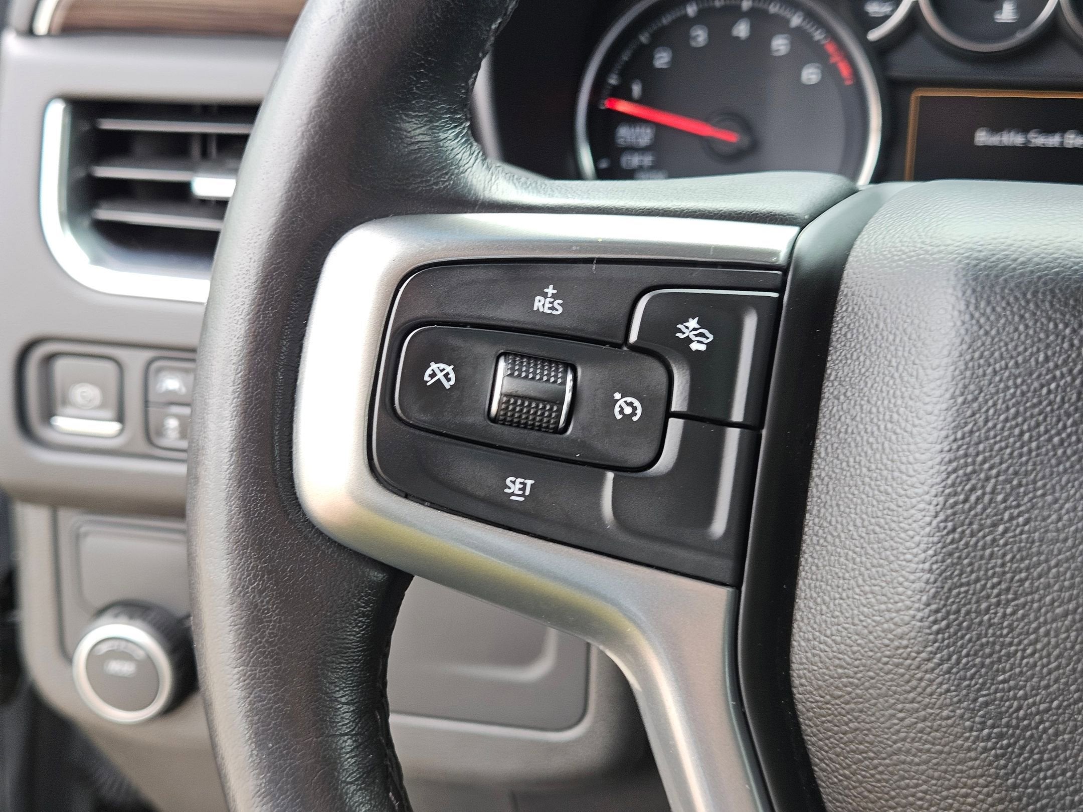 2023 Chevrolet Tahoe LS