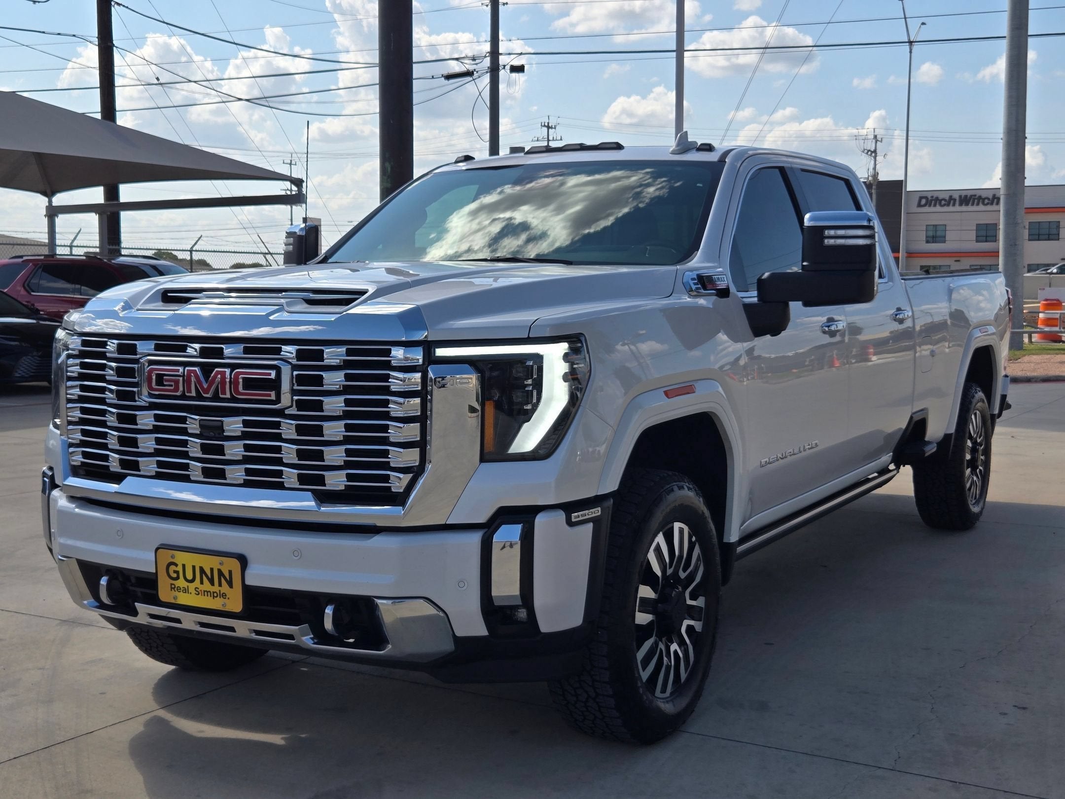2024 GMC Sierra 3500HD Denali
