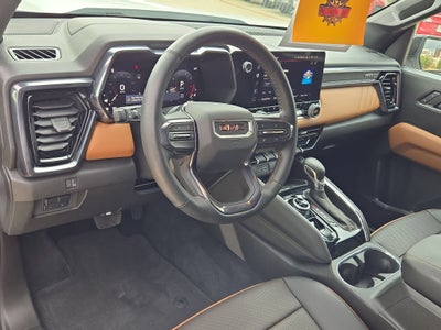 2025 GMC Canyon 4WD AT4