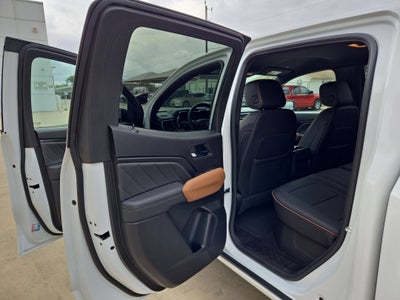 2025 GMC Canyon 4WD AT4