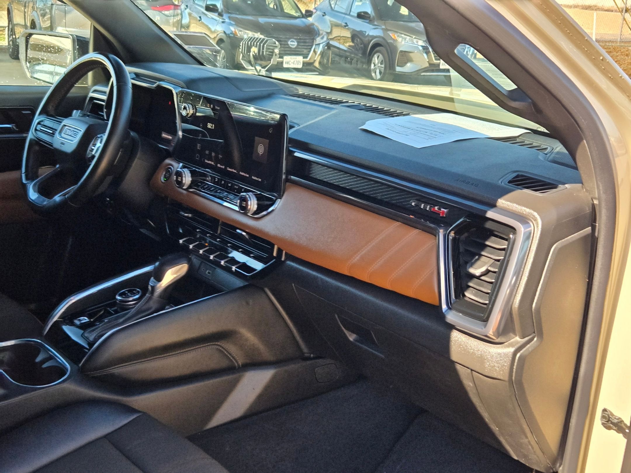 2024 GMC Canyon 4WD AT4