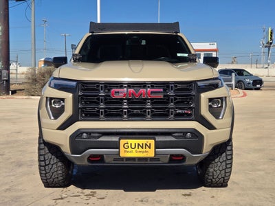 2024 GMC Canyon 4WD AT4