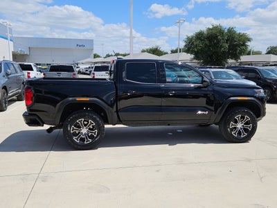 2024 GMC Canyon 4WD AT4