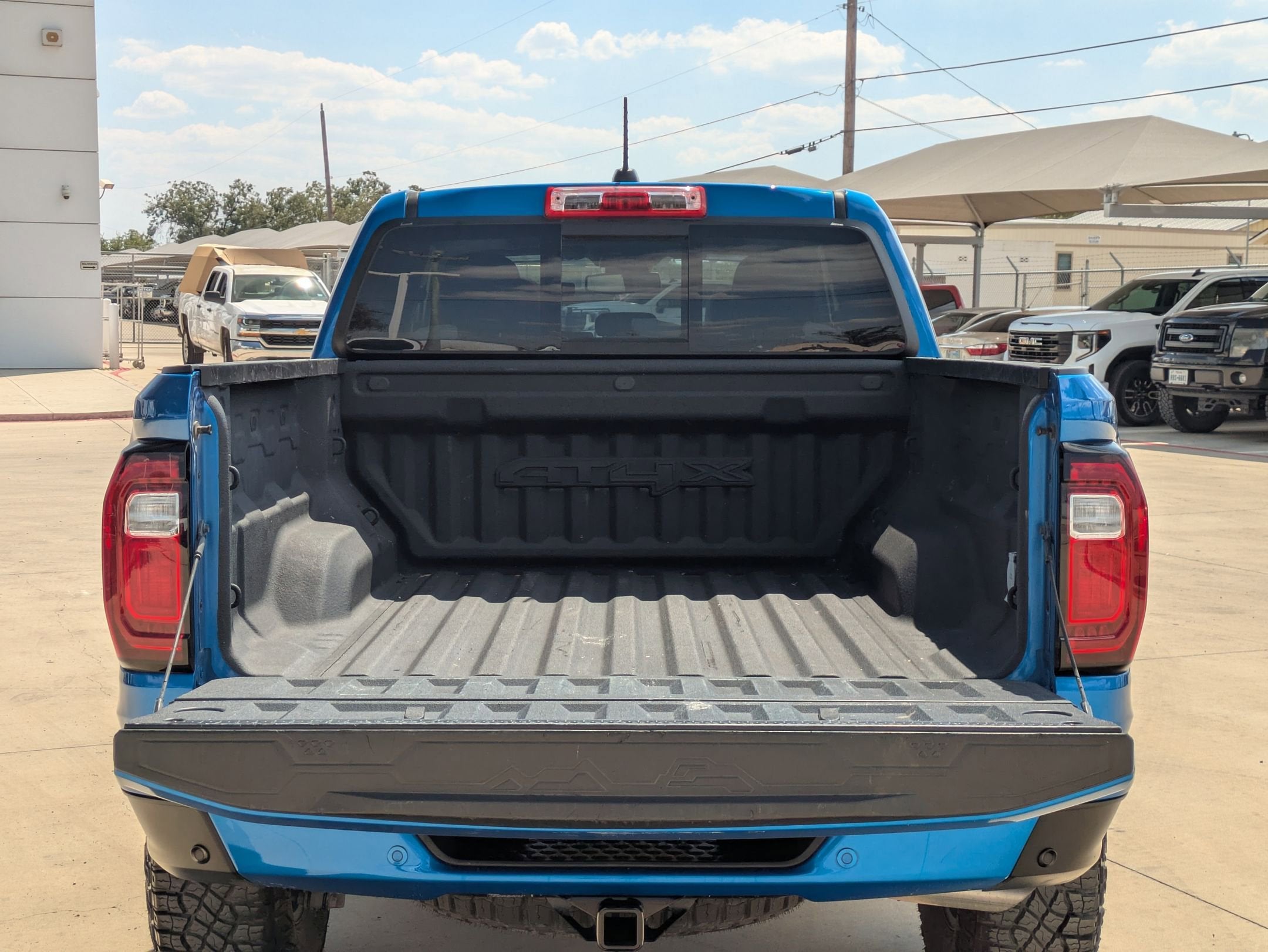 2023 GMC Canyon 4WD AT4X