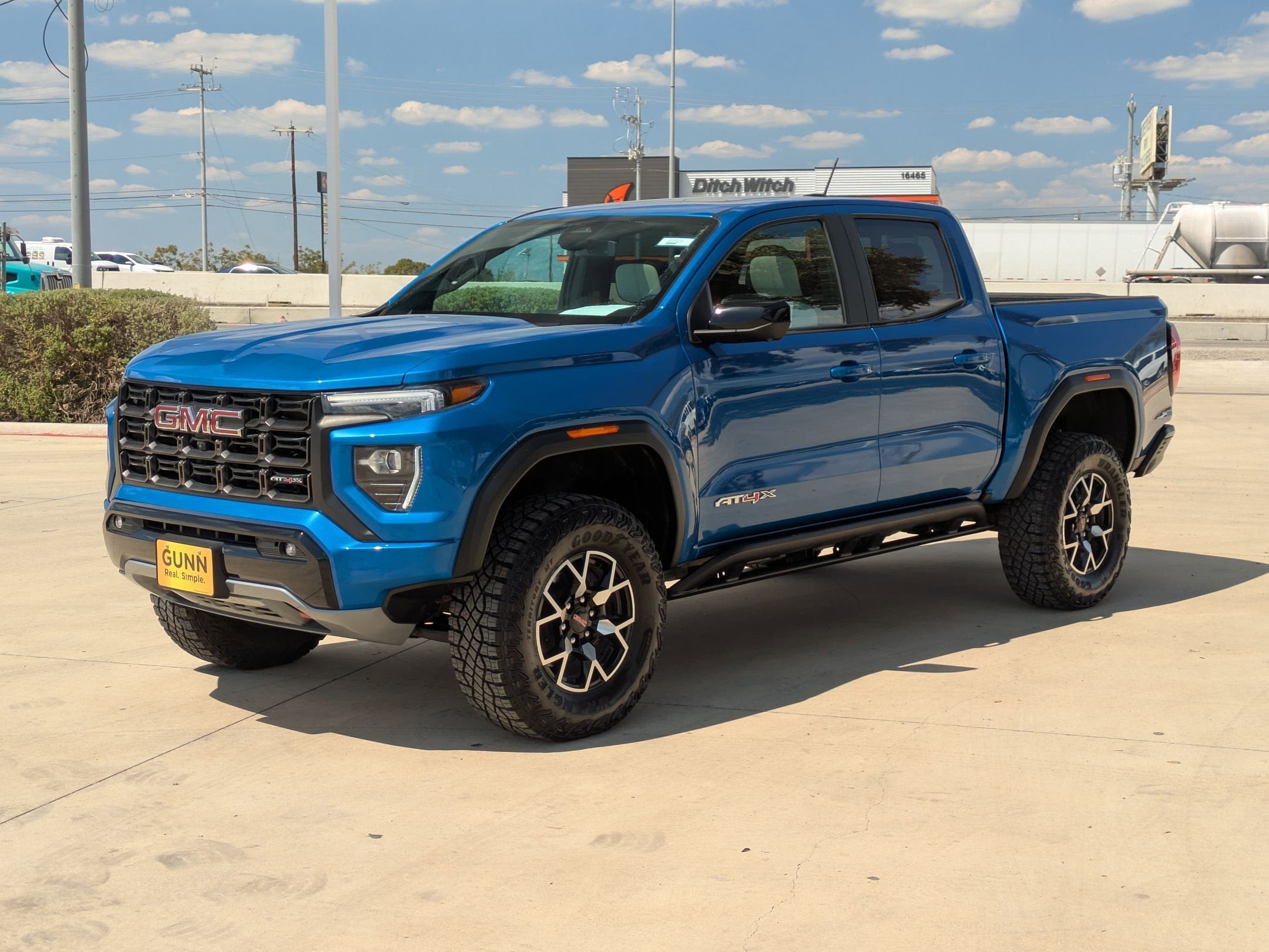 2023 GMC Canyon 4WD AT4X