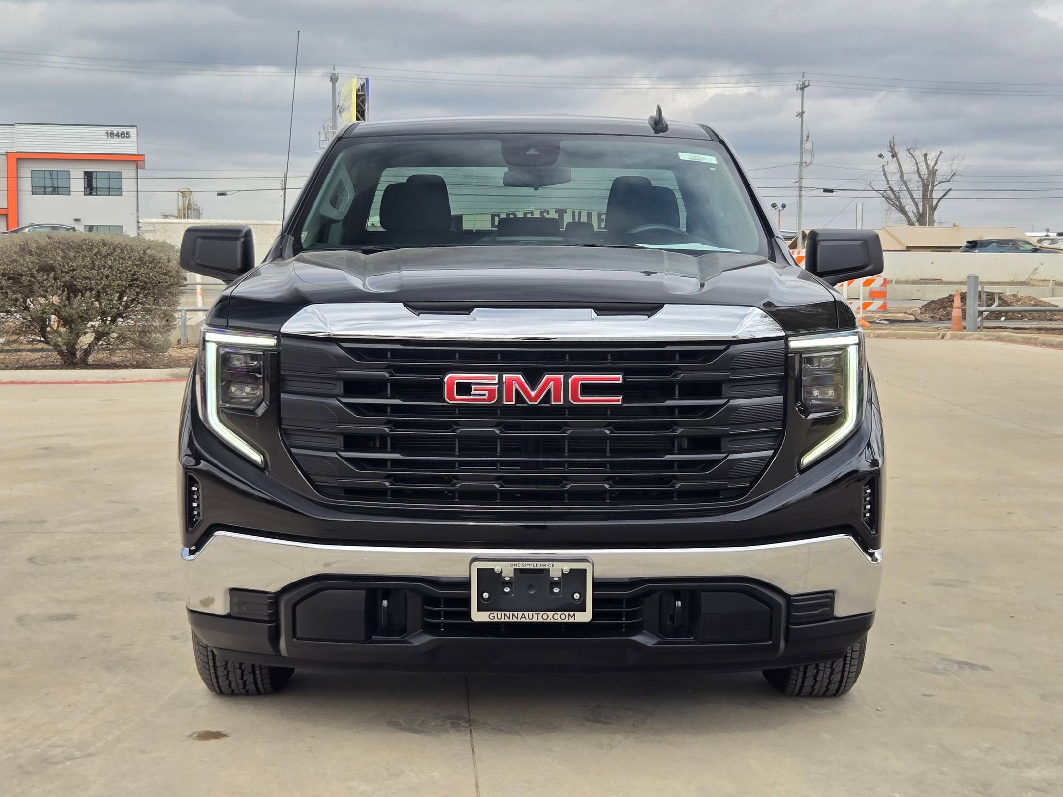 2025 GMC Sierra 1500 Pro