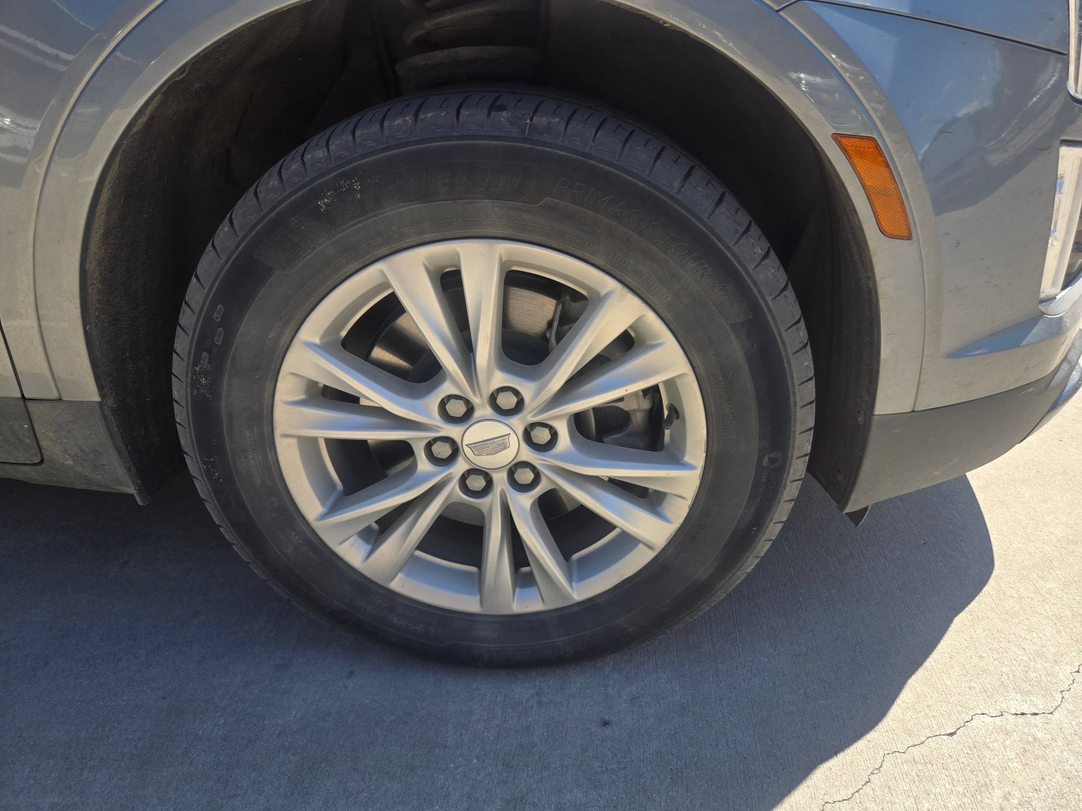 2023 Cadillac XT5 FWD Luxury
