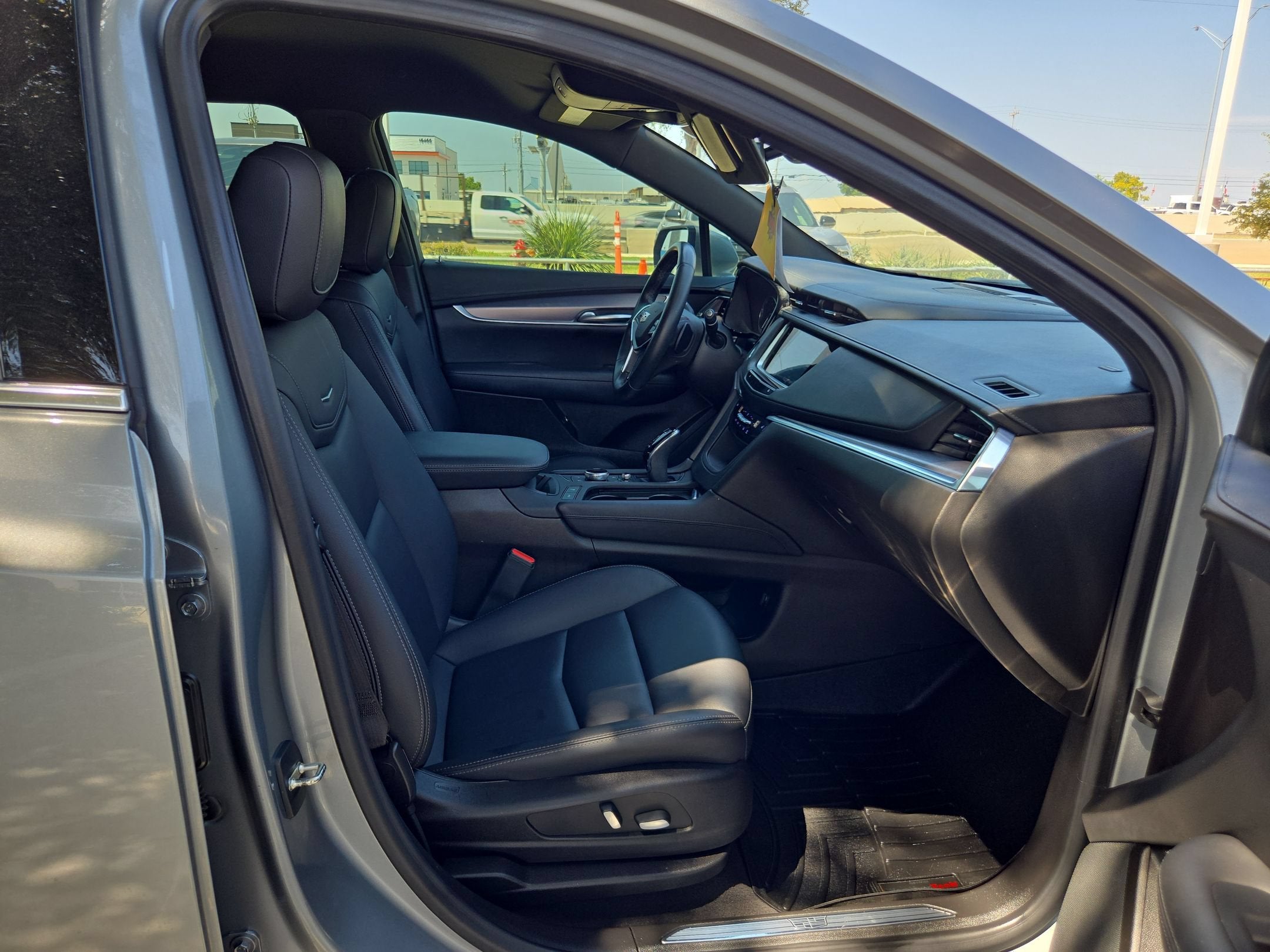 2023 Cadillac XT5 FWD Luxury