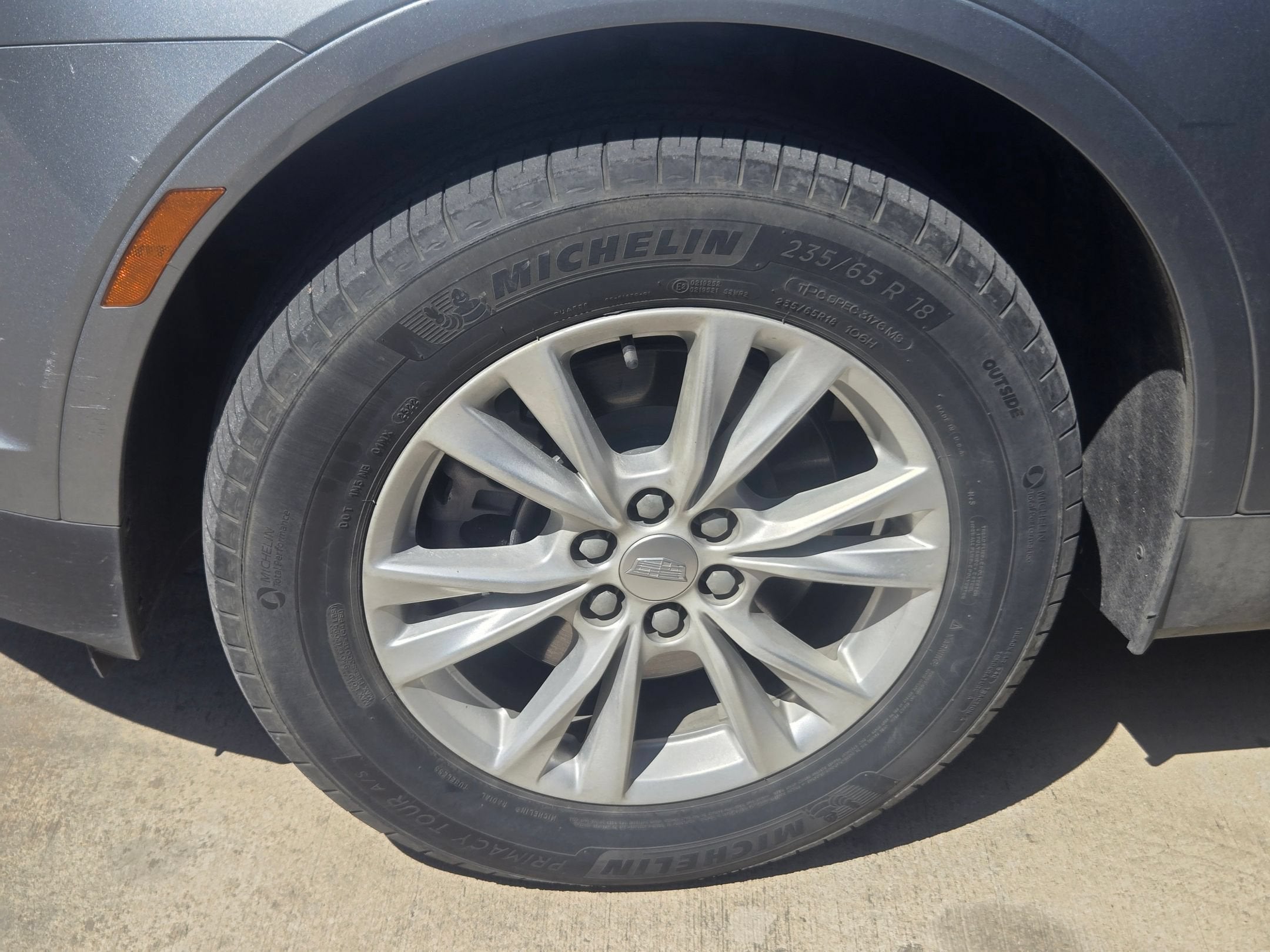 2023 Cadillac XT5 FWD Luxury