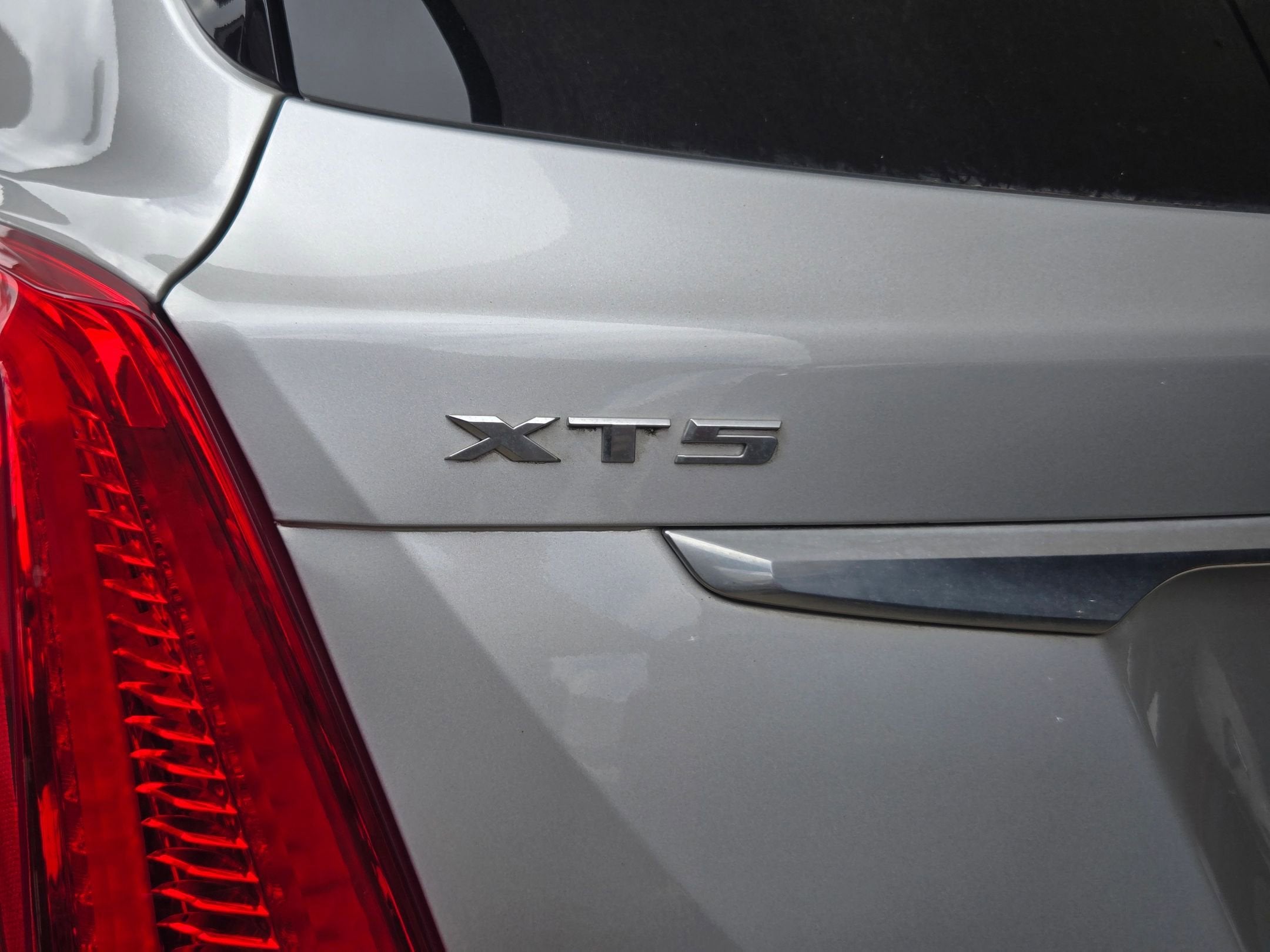 2019 Cadillac XT5 Luxury FWD