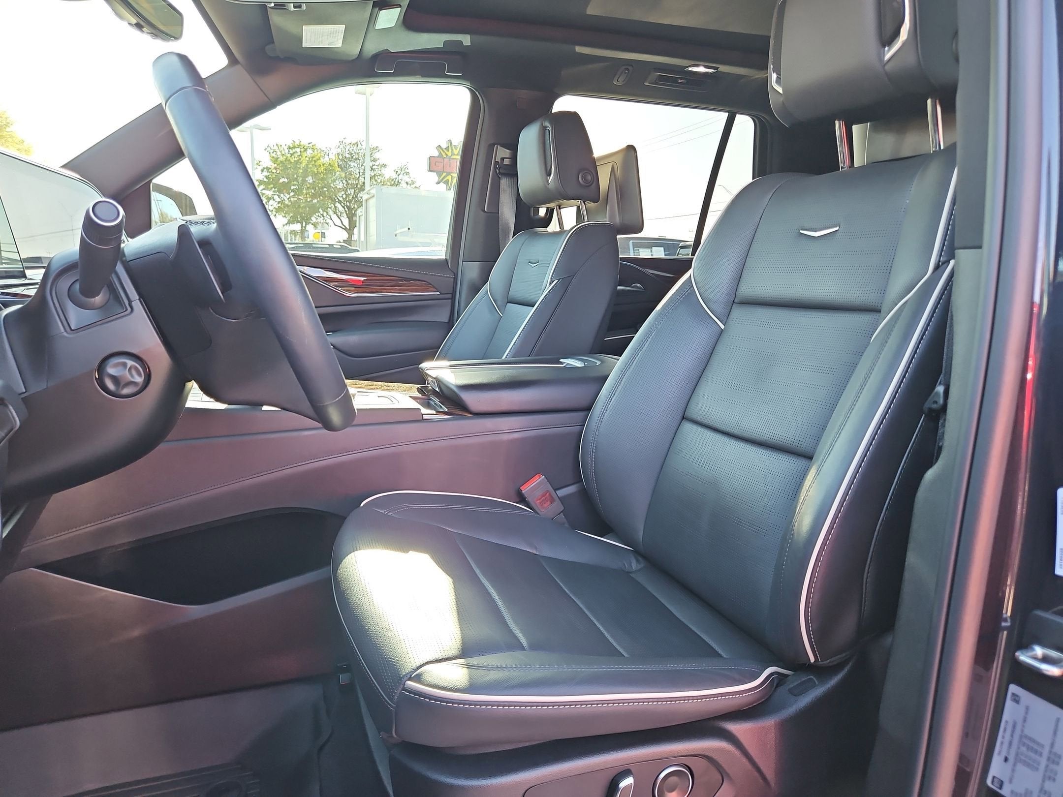 2023 Cadillac Escalade 4WD Premium Luxury