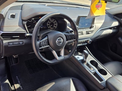 2020 Nissan Altima 2.5 SR