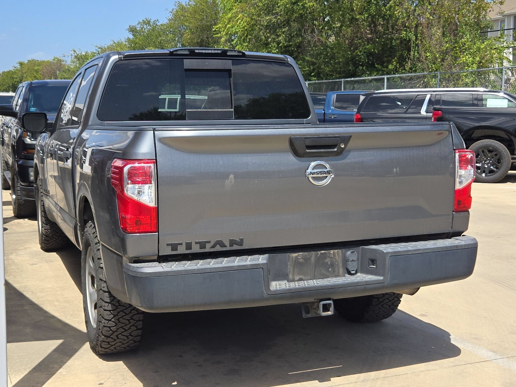 2017 Nissan Titan S