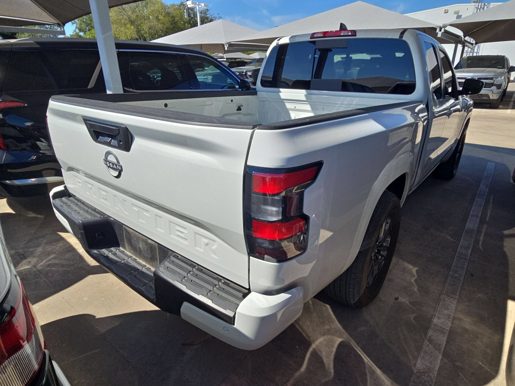 2025 Nissan Frontier SV