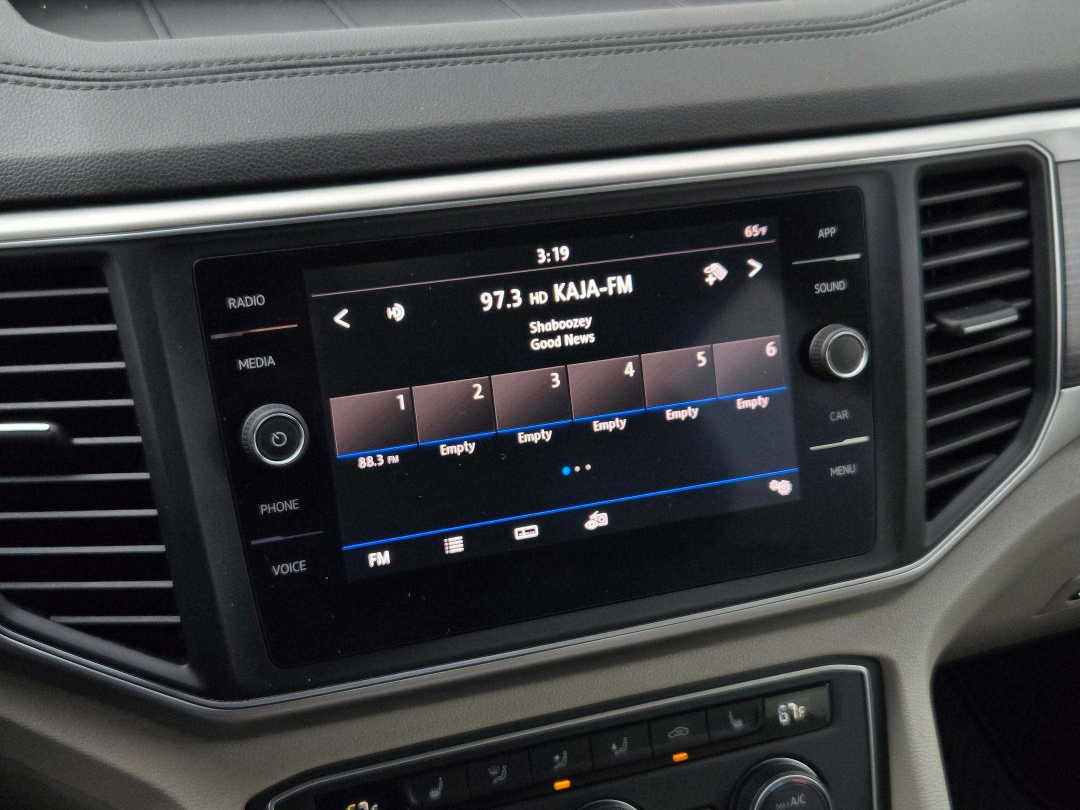 2018 Volkswagen Atlas 3.6L V6 SE w/Technology