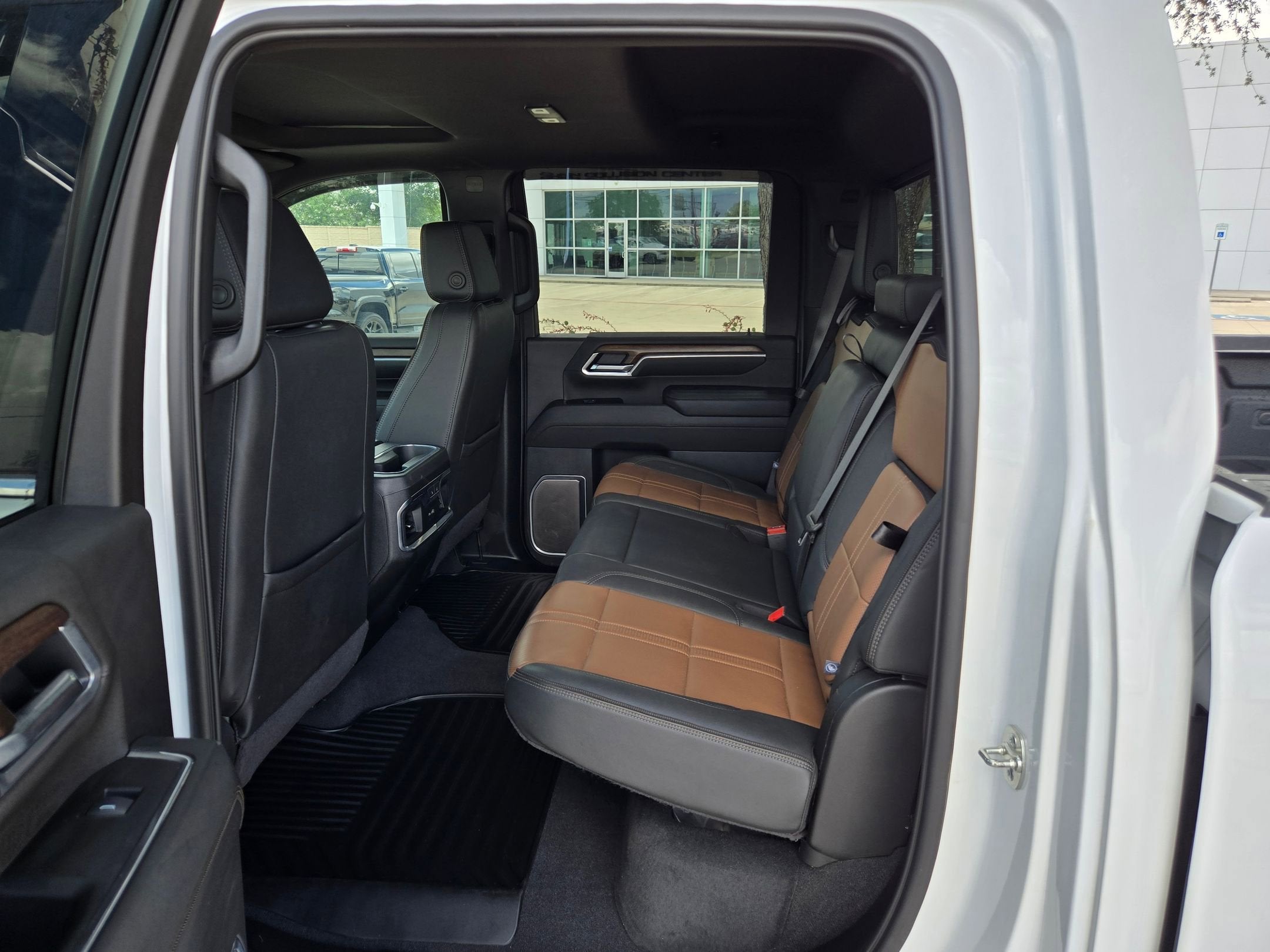 2025 Chevrolet Silverado 3500HD High Country