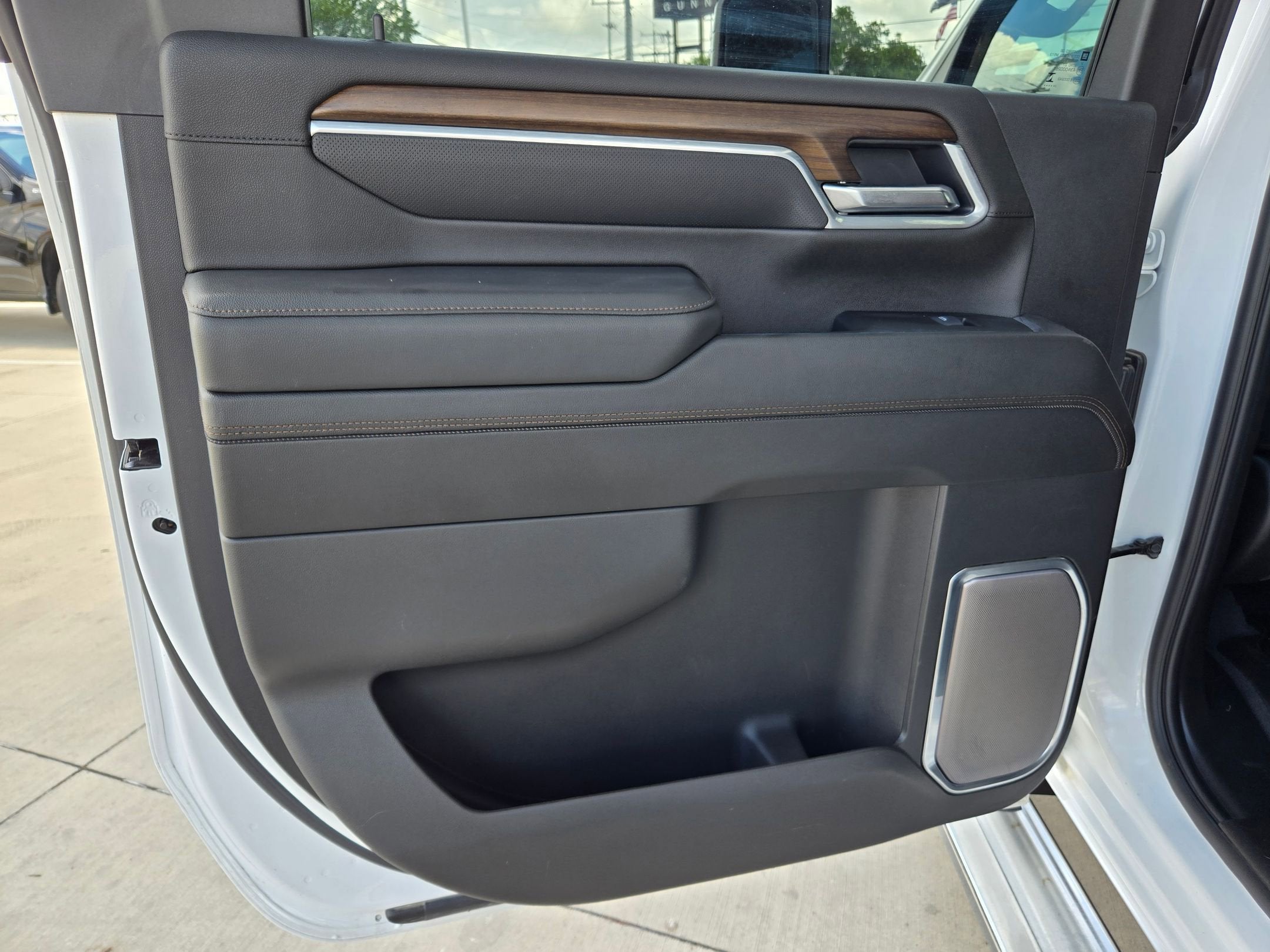 2025 Chevrolet Silverado 3500HD High Country